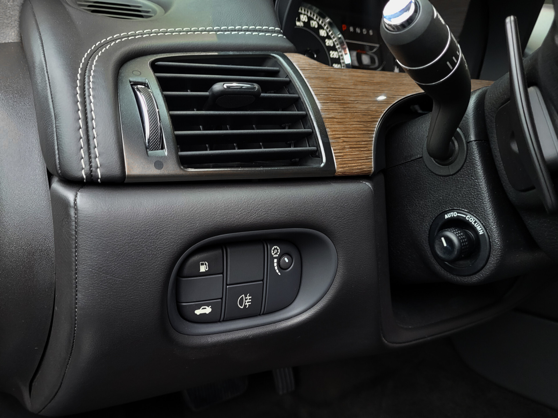 Jaguar XK 5.0 V8 Coupé Portfolio Dealer onderhouden | 2e eigenaar | B&W | 20" | Alcantara Foto 15