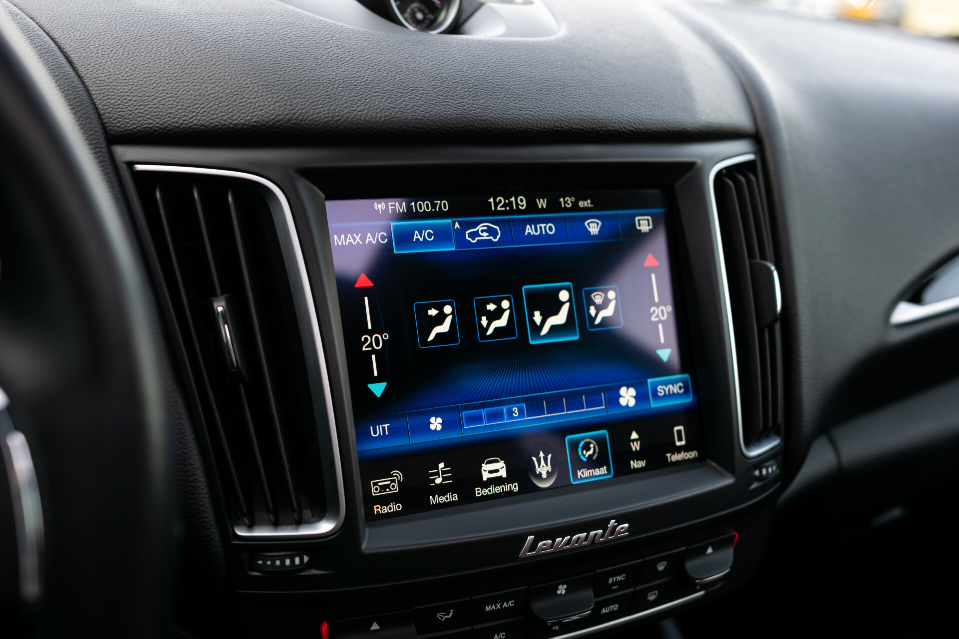 Maserati Levante 3.0 V6 D Q4 Panorama | 21" | Luchtvering | Keyless | Driving Assistance Pack Plus Foto 21