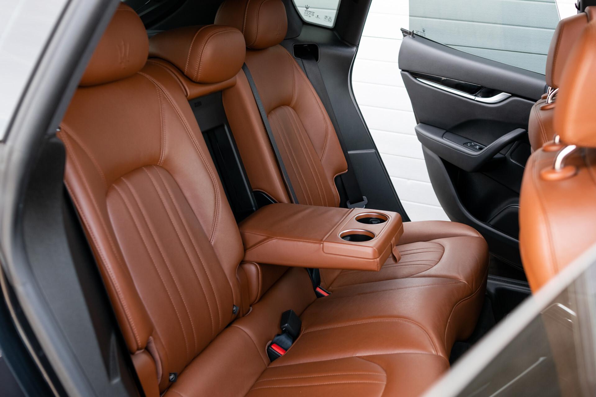 Maserati Levante 3.0 V6 D Q4 Panorama | 21" | Luchtvering | Keyless | Driving Assistance Pack Plus Foto 4