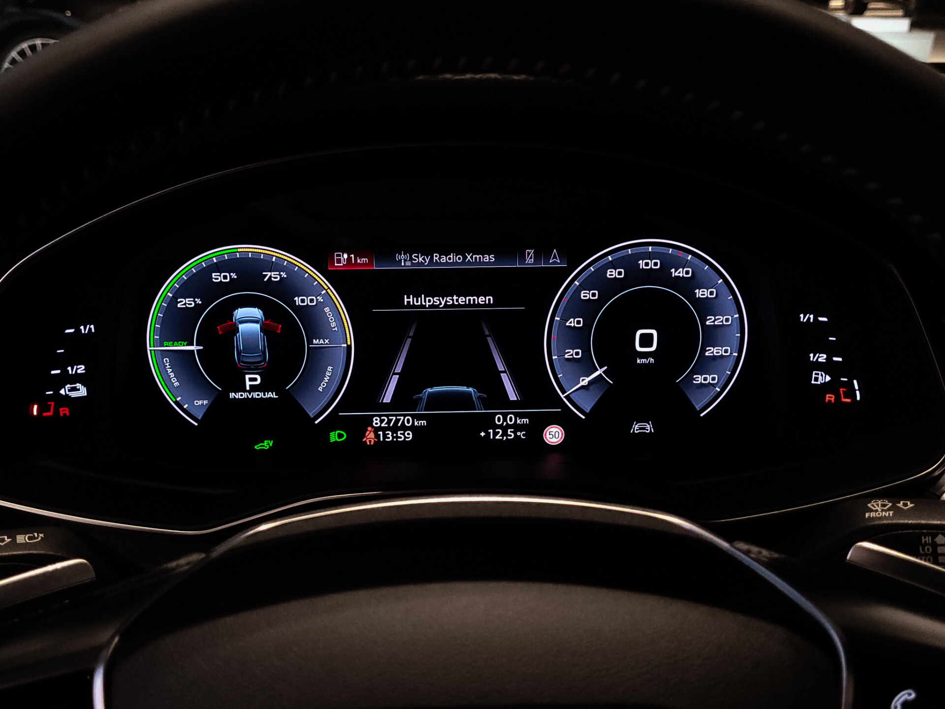 Audi A6 Avant 55 TFSI e Quattro Competition Active Cruise | Keyless | HUD | Adaptief onderstel | 20" | Trekhaak | Schuifdak | Softclose | 4xStoelverwarm Foto 7