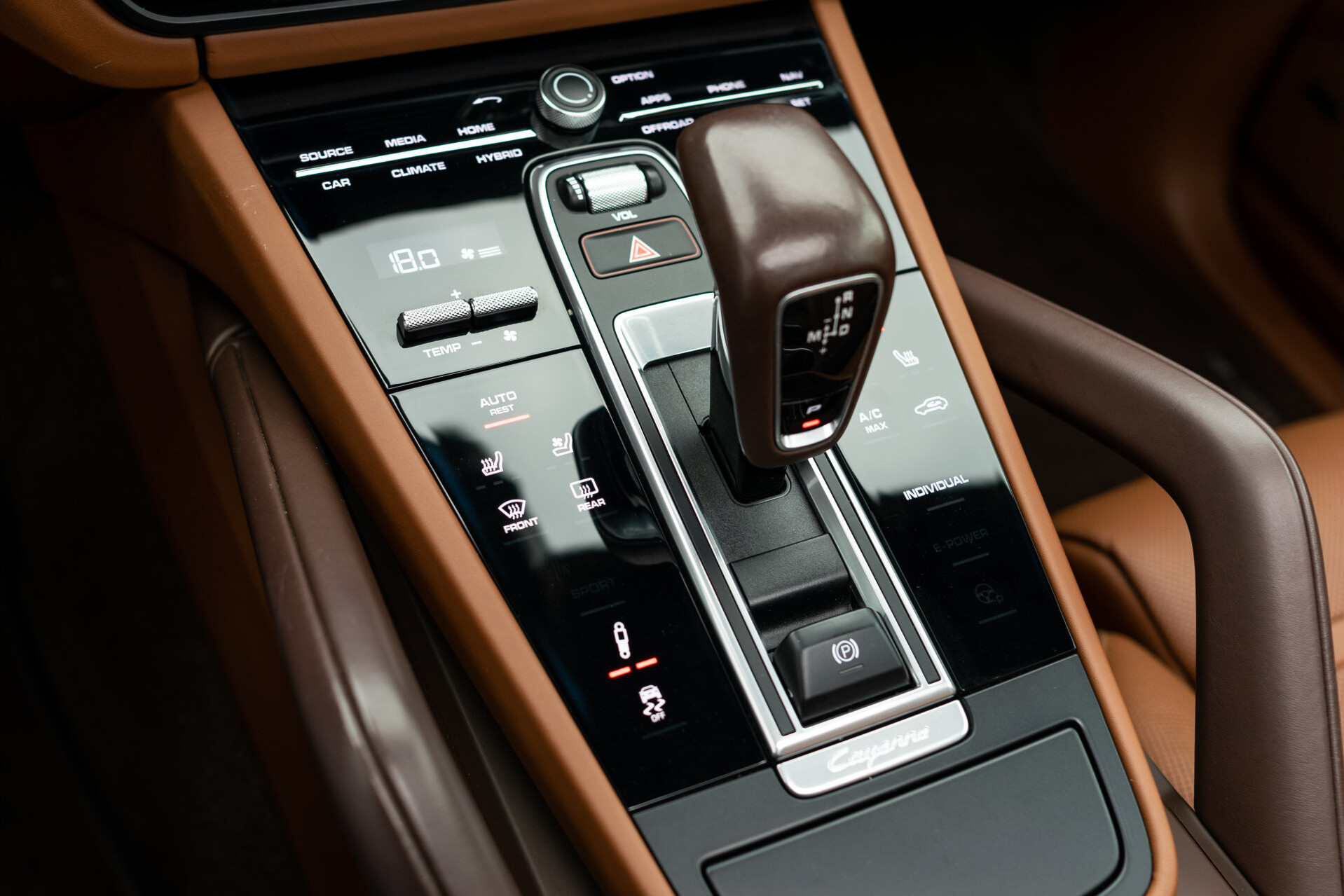 Porsche Cayenne 3.0 E-Hybrid Sport Design | Club leder | Carbon | 4W-steering | Adaptieve Cruise | Adaptieve Stoelen | Panorama Aut8 Foto 30