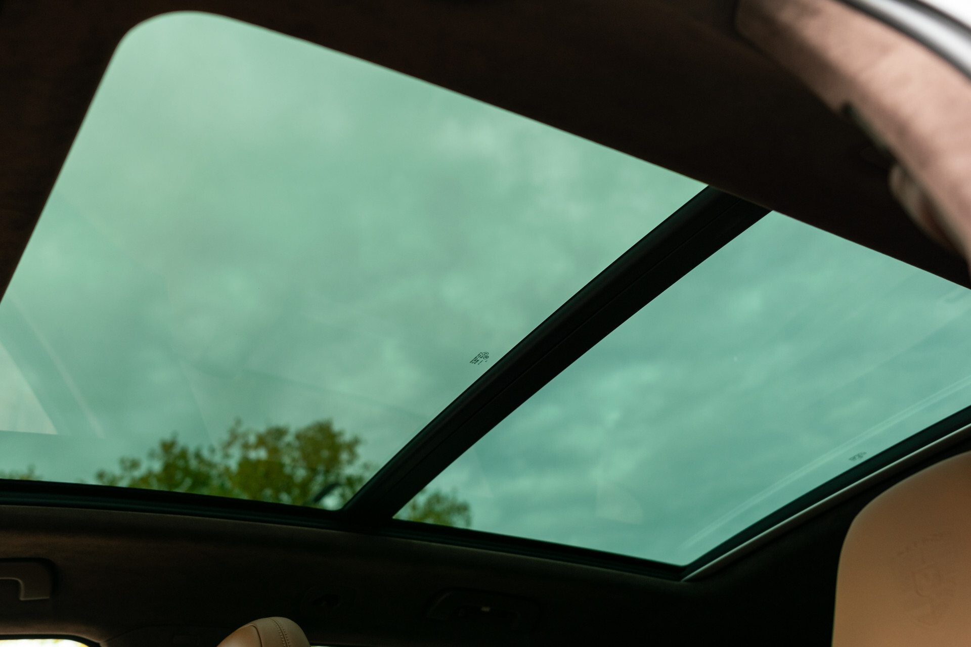 Porsche Cayenne 3.0 E-Hybrid Sport Design | Club leder | Carbon | 4W-steering | Adaptieve Cruise | Adaptieve Stoelen | Panorama Aut8 Foto 33