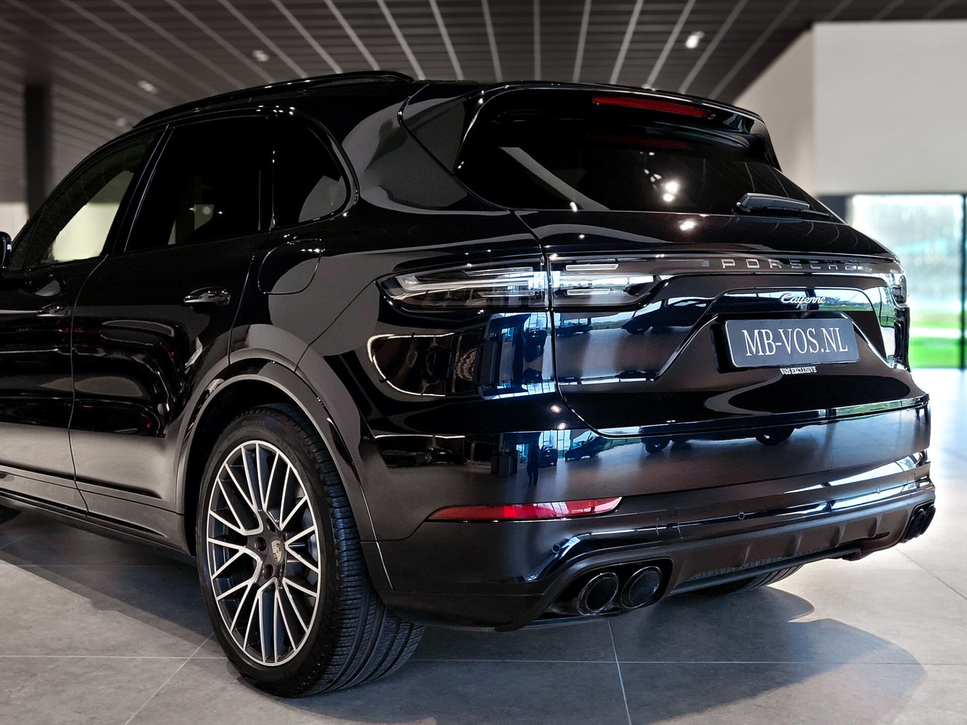 Porsche Cayenne 3.0 E-Hybrid Sport Design | Club leder | Carbon | 4W-steering | Adaptieve Cruise | Adaptieve Stoelen | Panorama Aut8 Foto 37