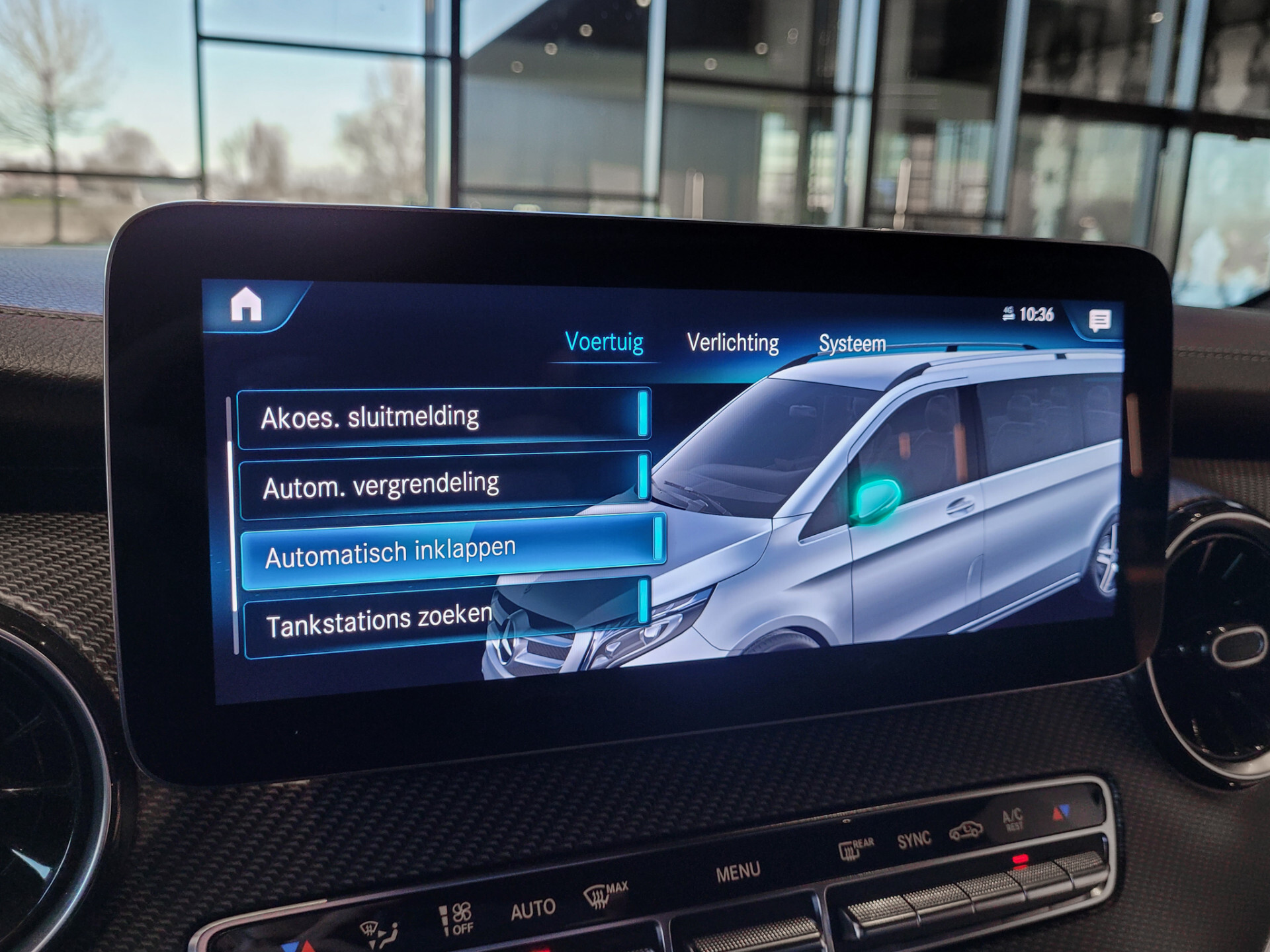 Mercedes-Benz V-Klasse 300d 4-M Extra Lang Dubbele Cabine AMG Avantgarde Edition Foto 17