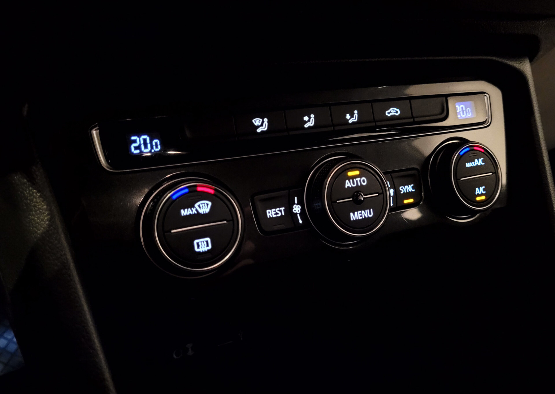 Volkswagen Tiguan 1.4 TSI R-Line Fullmap Navi | Carplay | ECC | DAB | 17" | Privacyglas | PDC Foto 23