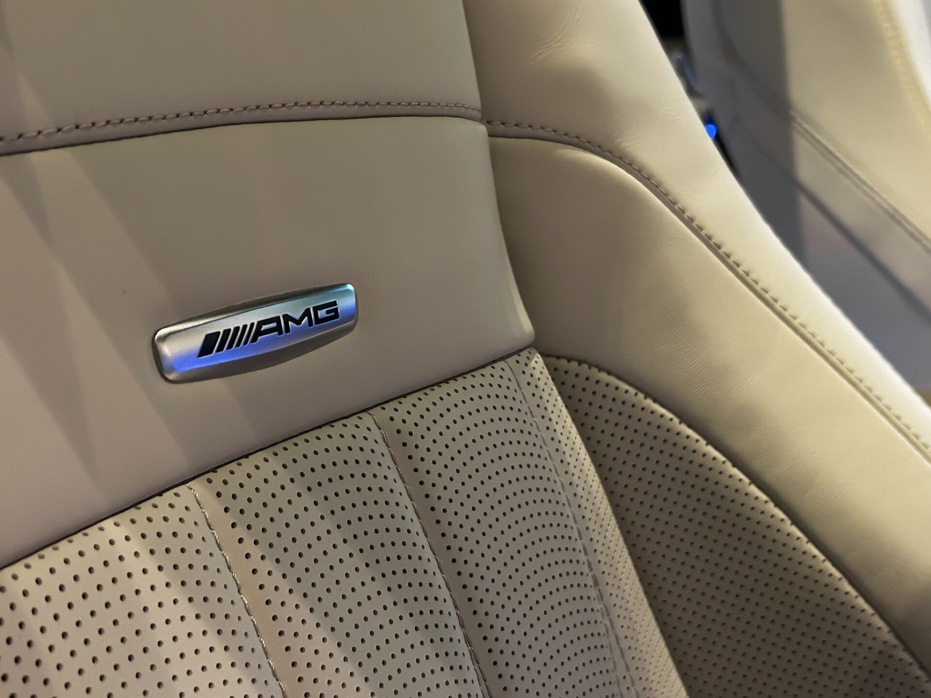 Mercedes-Benz GLE 63 S AMG 4MATIC+ Foto 28