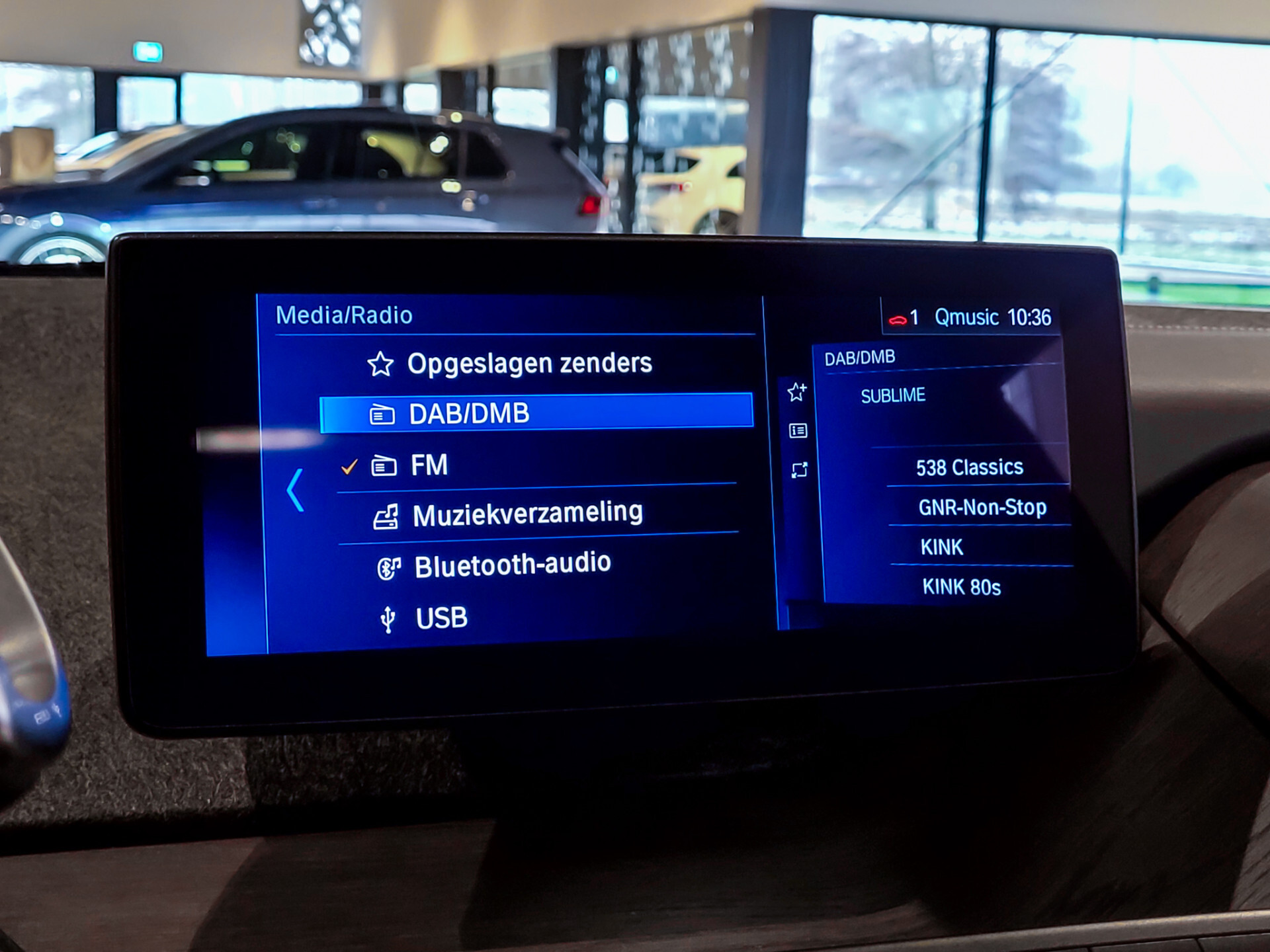 BMW i3 S 120Ah 42 kWh RoadStyle Edition Foto 13