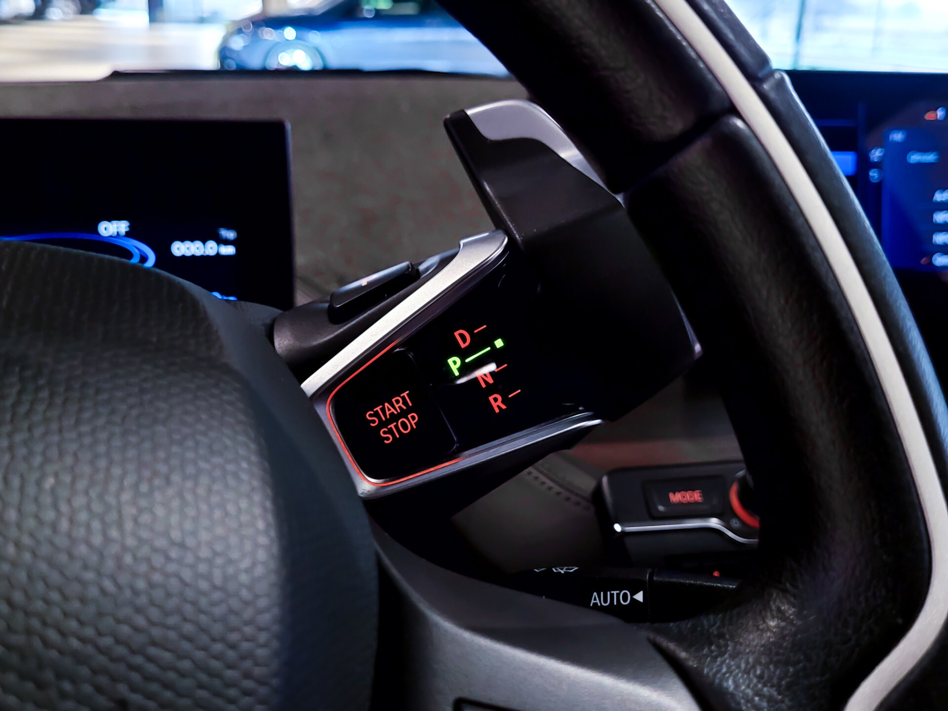 BMW i3 S 120Ah 42 kWh RoadStyle Edition Foto 20