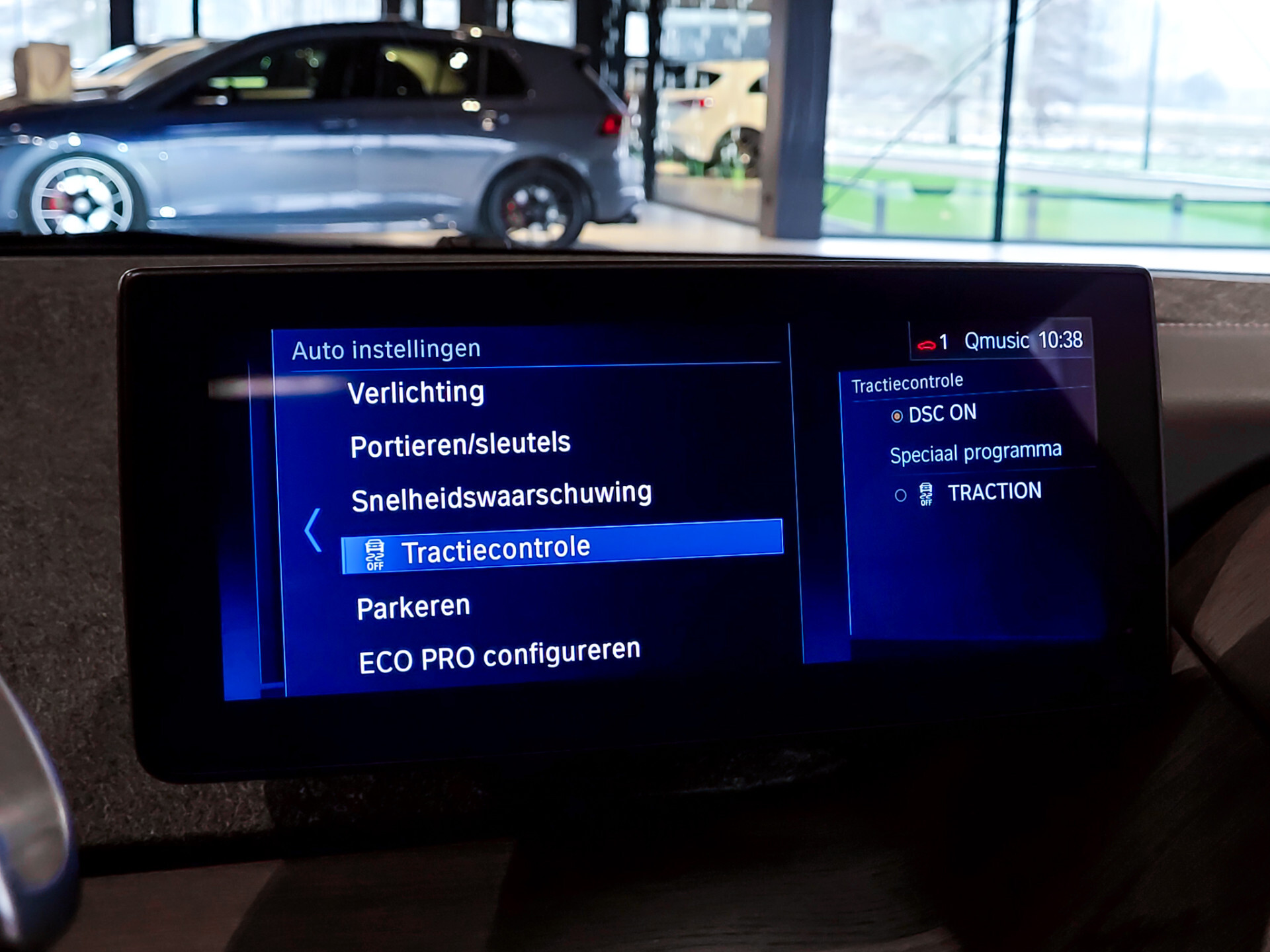 BMW i3 S 120Ah 42 kWh RoadStyle Edition Foto 23