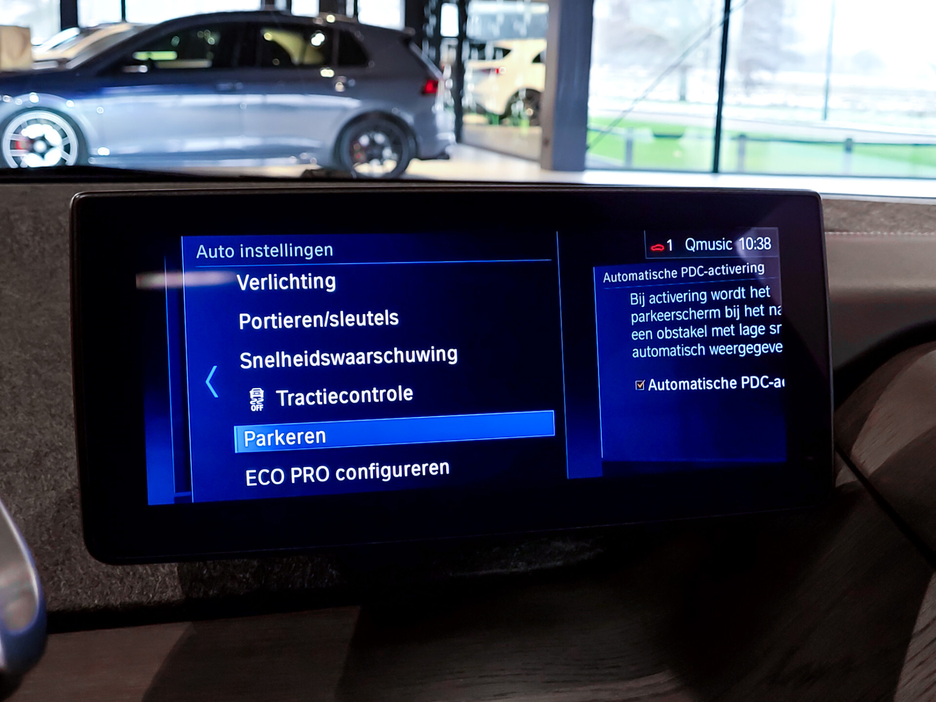 BMW i3 S 120Ah 42 kWh RoadStyle Edition Foto 25