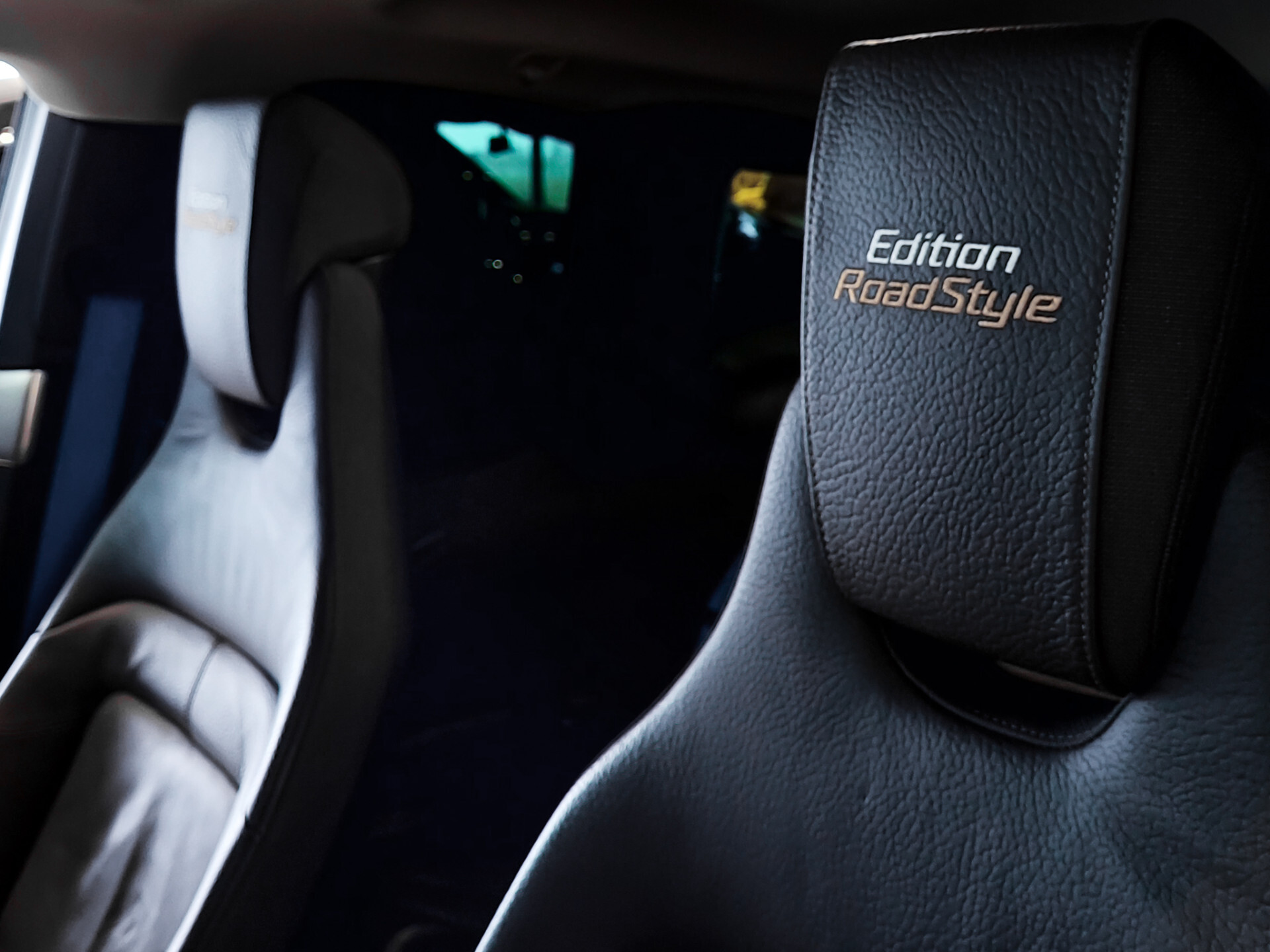 BMW i3 S 120Ah 42 kWh RoadStyle Edition Foto 26