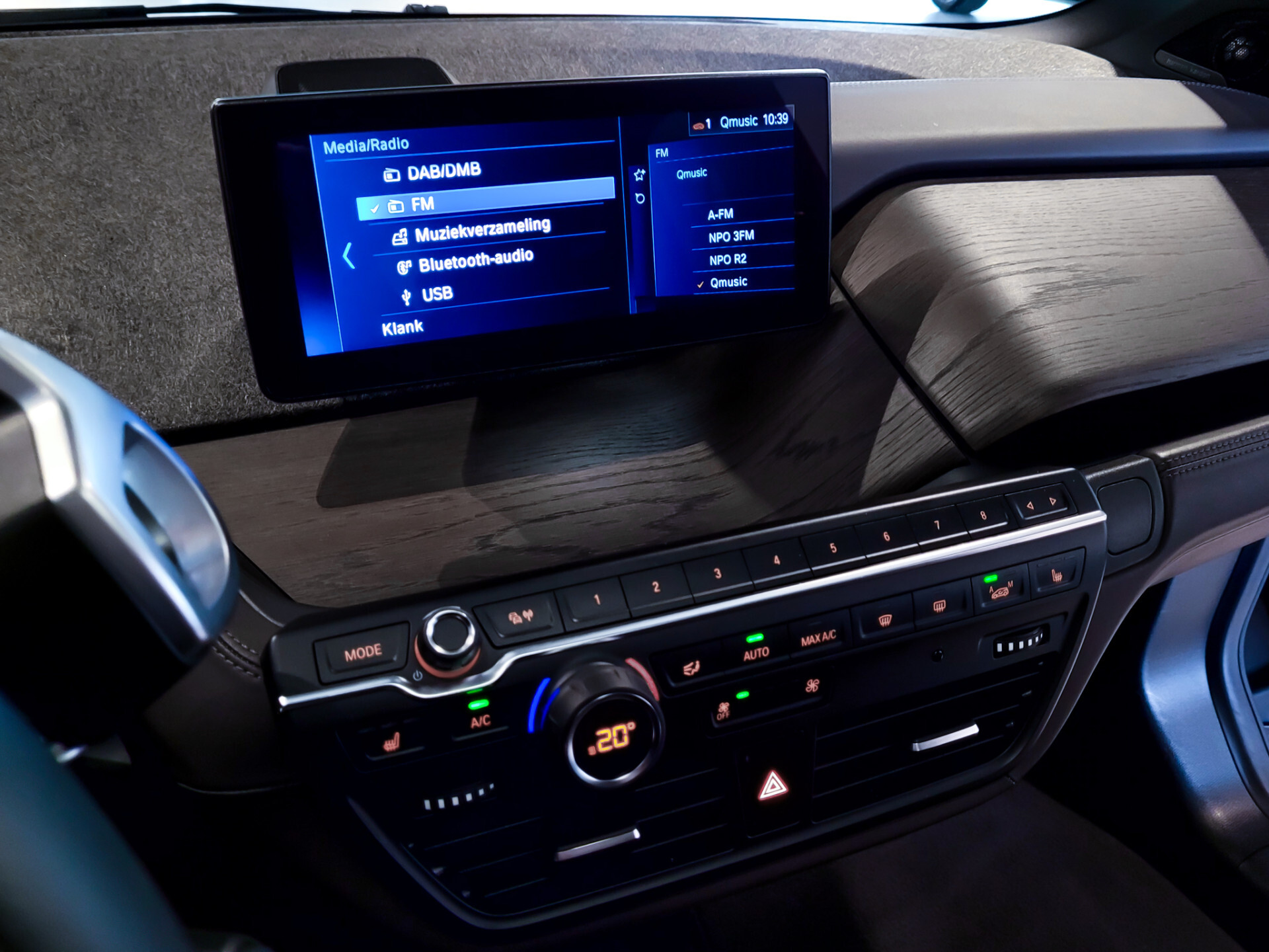 BMW i3 S 120Ah 42 kWh RoadStyle Edition Foto 27