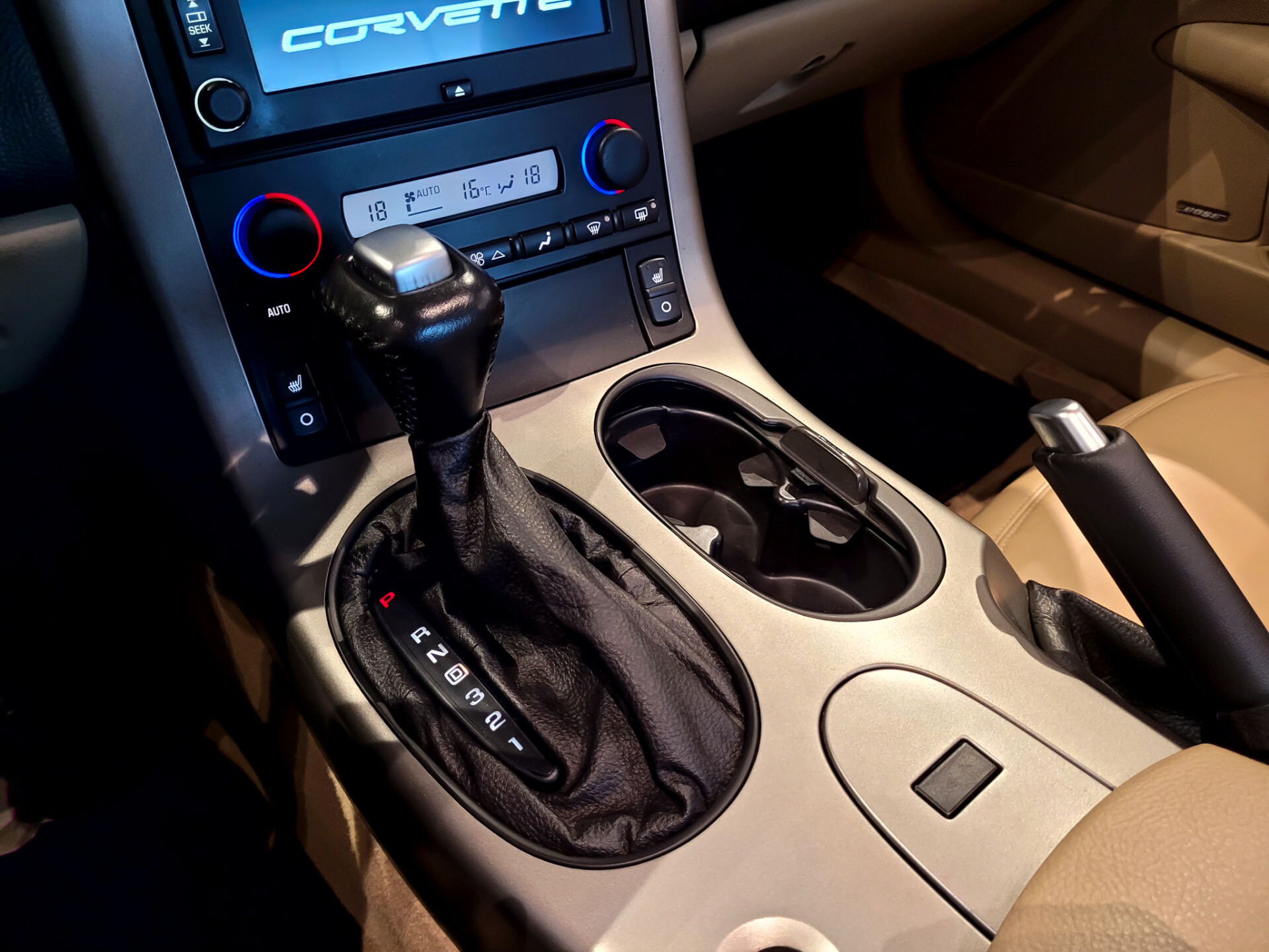 Chevrolet Corvette C6 6.0 Coupé Origineel Nederlands | NAP | Volledige historie Foto 18