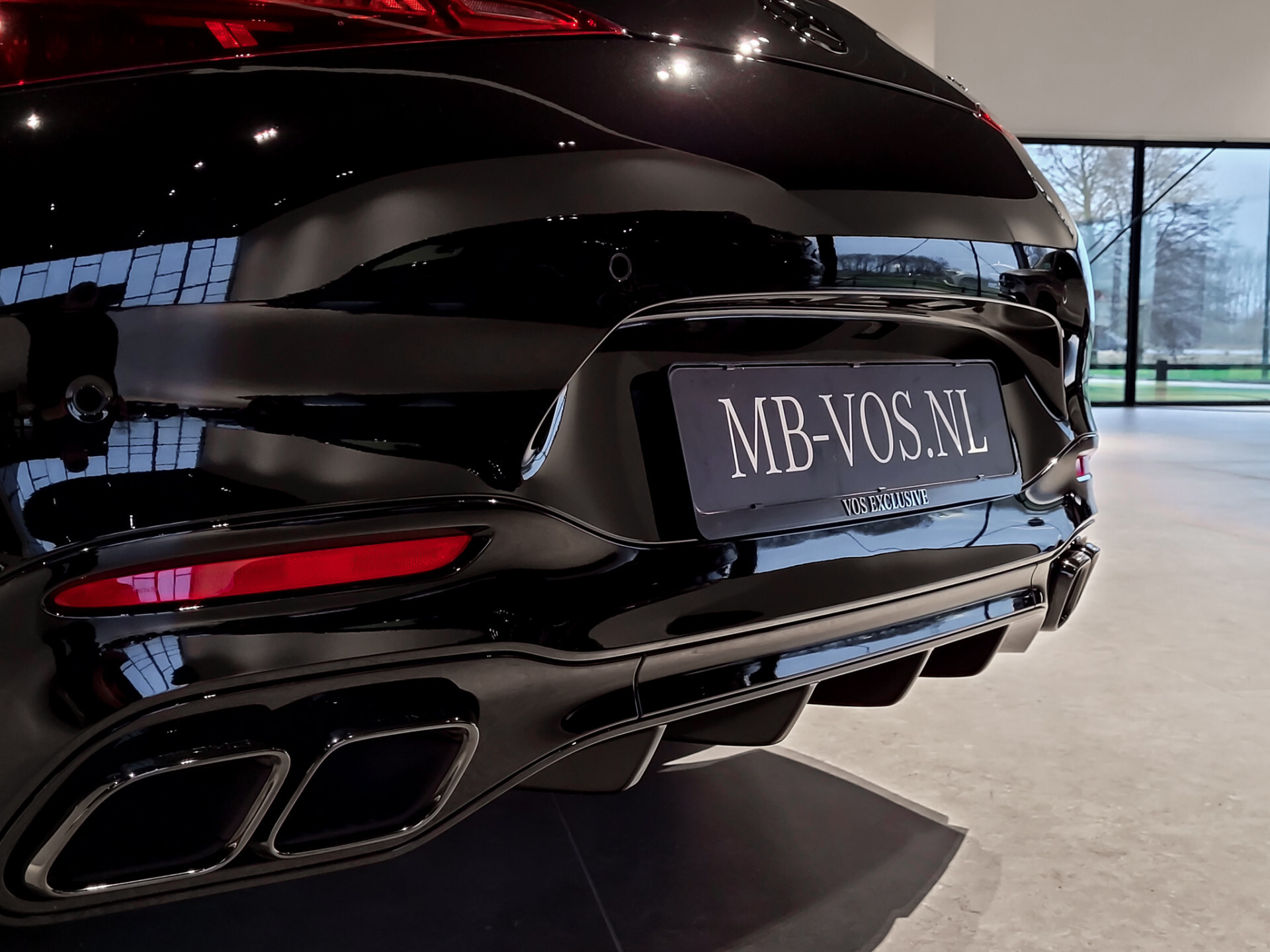 Mercedes-Benz SL-Klasse Roadster 63 4MATIC+ Ceramic | Lift | Achterassturing | Carbon | Dynamic Plus | Burmester | 21" | HUD | Manufaktur | Massage Foto 30