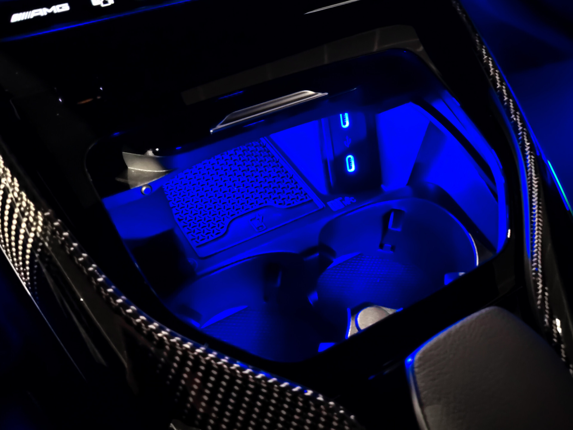 Mercedes-Benz SL-Klasse Roadster 63 4MATIC+ Ceramic | Lift | Achterassturing | Carbon | Dynamic Plus | Burmester | 21" | HUD | Manufaktur | Massage Foto 38