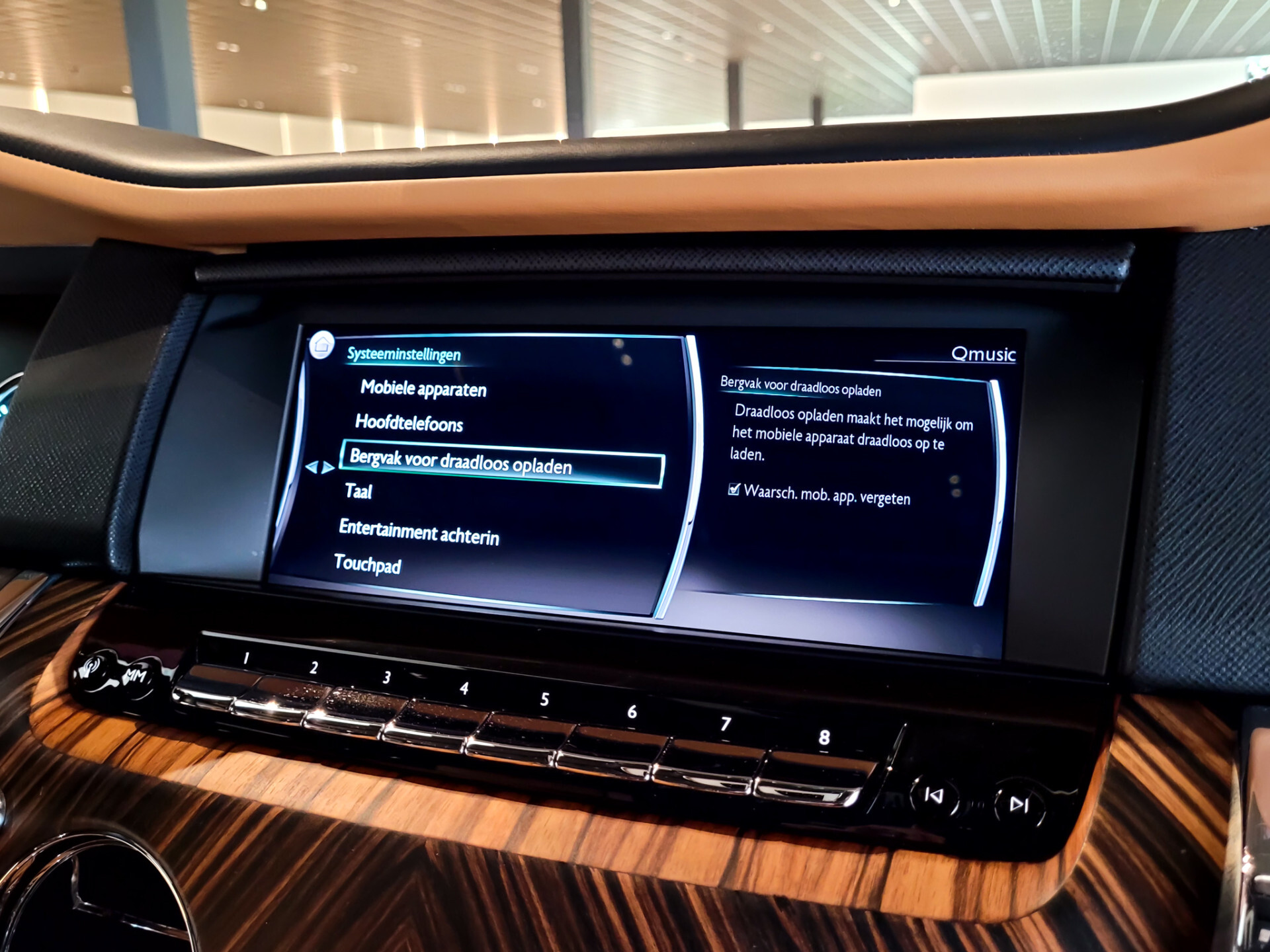 Rolls-Royce Cullinan 6.75 V12 Driving Assistant | Entertainment | Klaptafels | Panorama | Sterrenhemel | Mansory | 5-persoons | New Service Foto 14