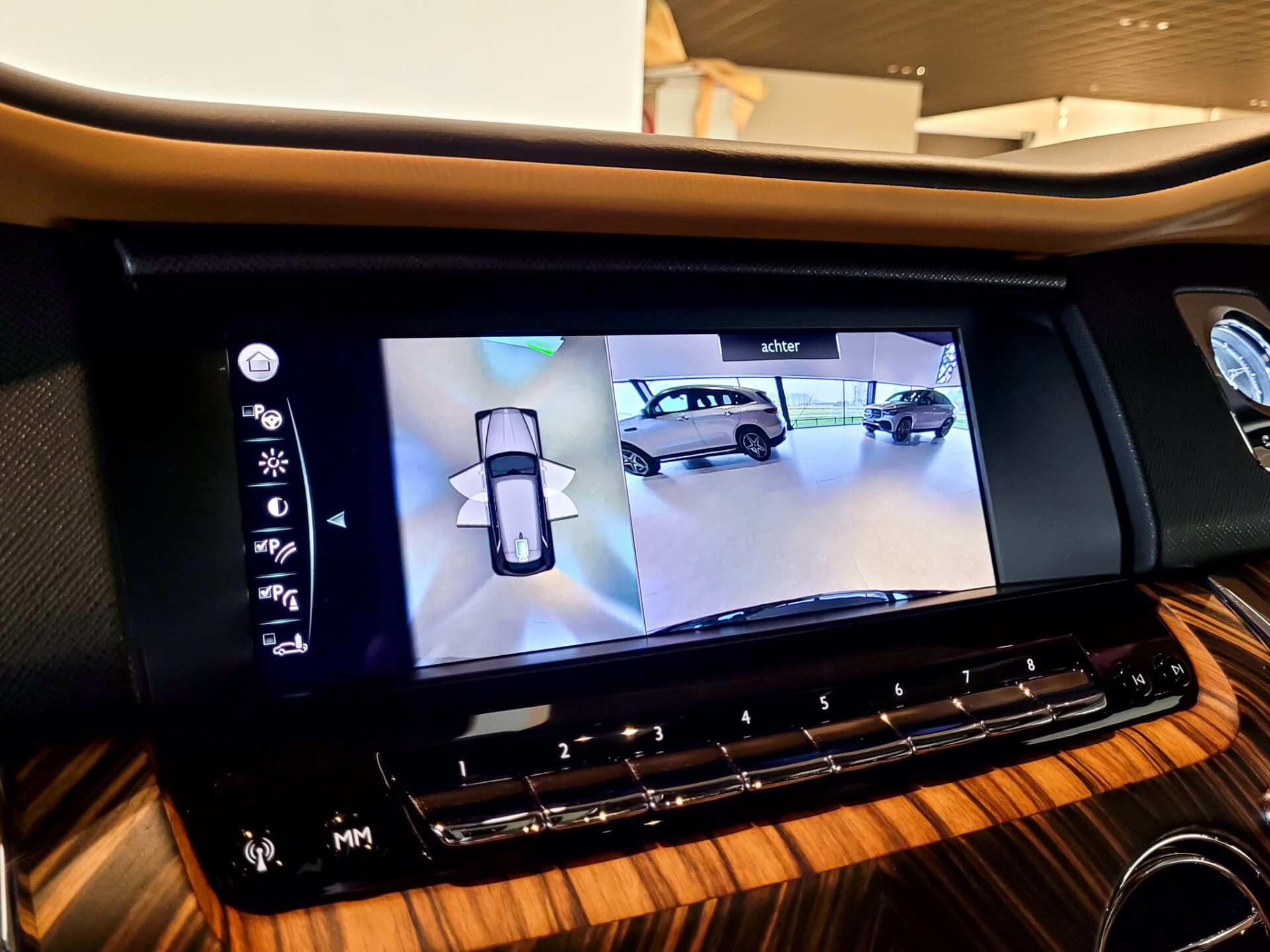 Rolls-Royce Cullinan 6.75 V12 Driving Assistant | Entertainment | Klaptafels | Panorama | Sterrenhemel | Mansory | 5-persoons | New Service Foto 32