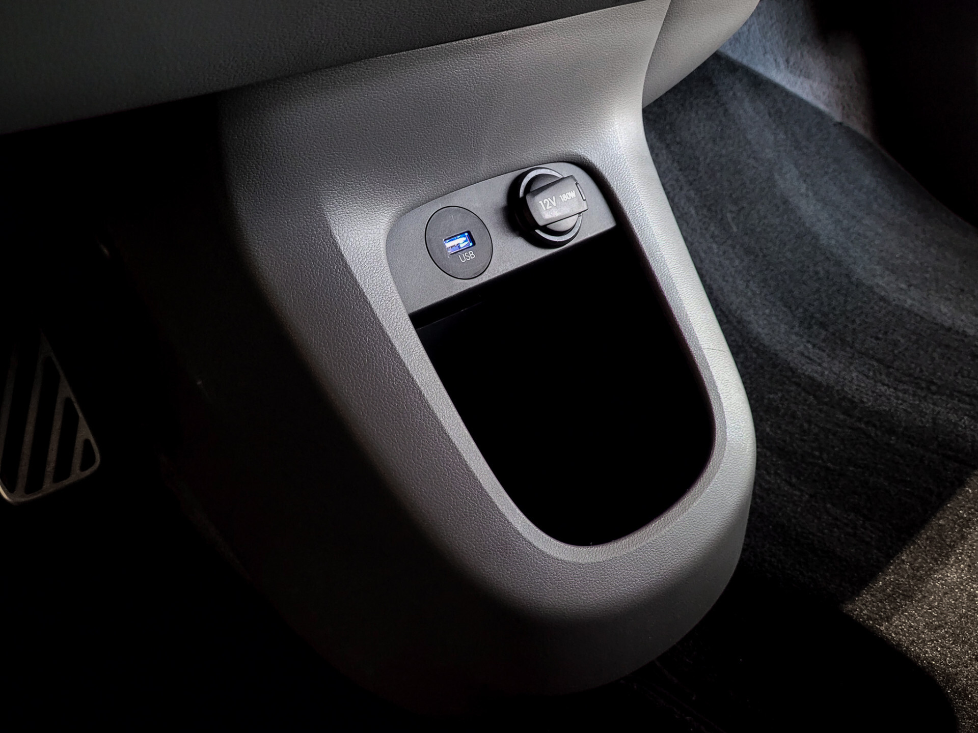 Hyundai IONIQ 5 77 kWh Lounge AWD Garantie 26-10-2029 | Nieuwprijs €63995 Foto 21