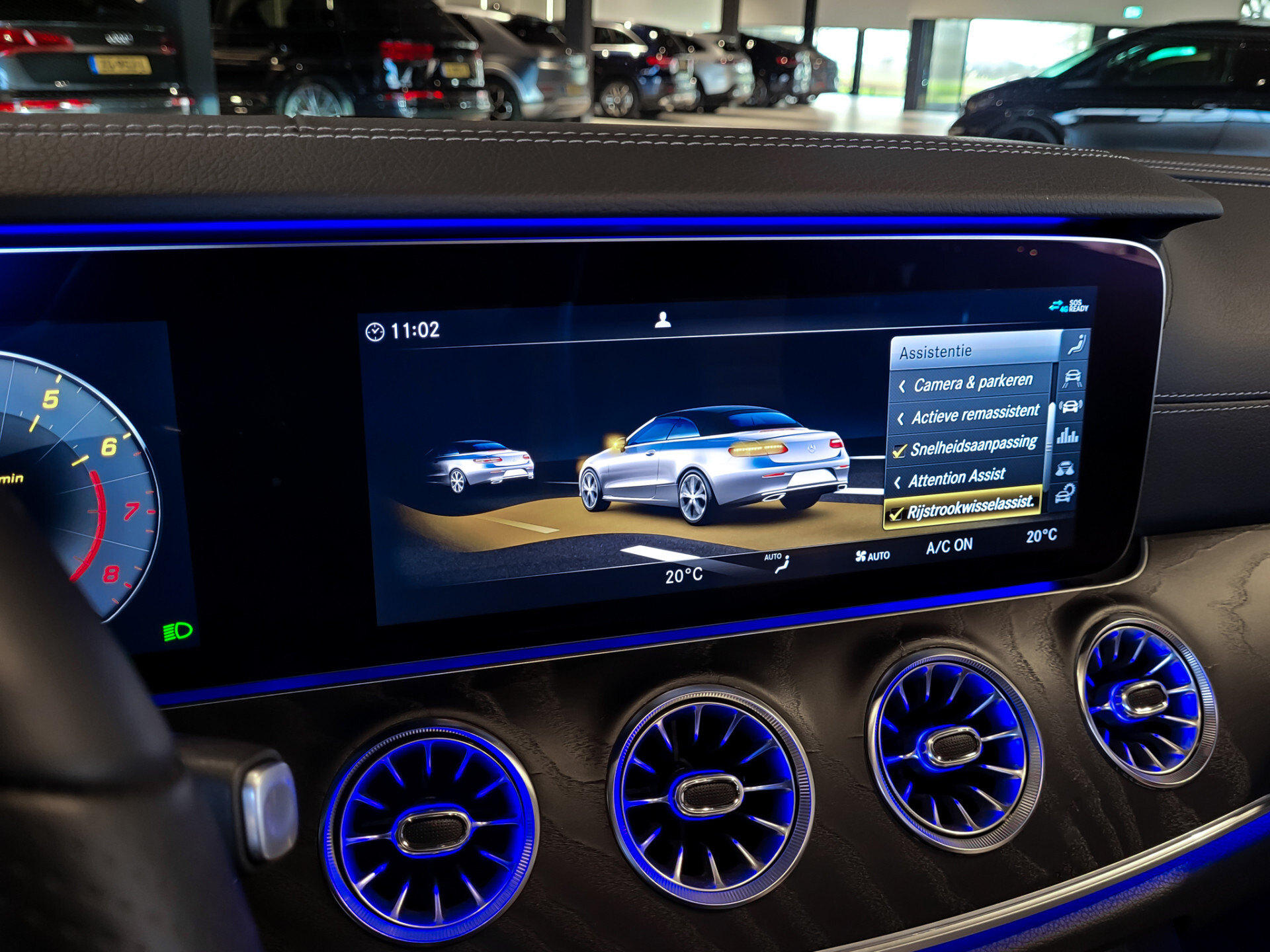 Mercedes-Benz E-Klasse Cabrio 350 AMG Night | Nappa | Rij-assistentie | Burmester | Widescreen | Mem | 20" | Dynamic Body Control Foto 23