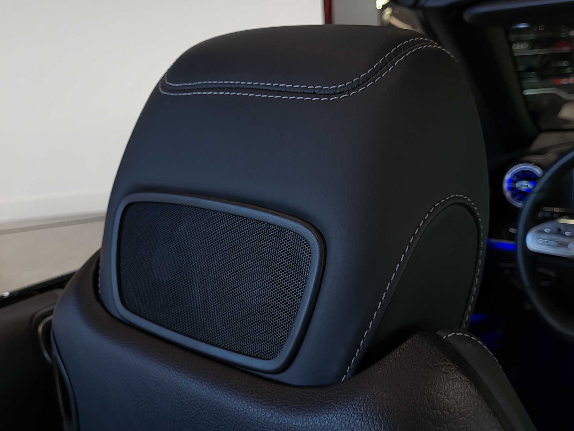 Mercedes-Benz E-Klasse Cabrio 350 AMG Night | Nappa | Rij-assistentie | Burmester | Widescreen | Mem | 20" | Dynamic Body Control Foto 34