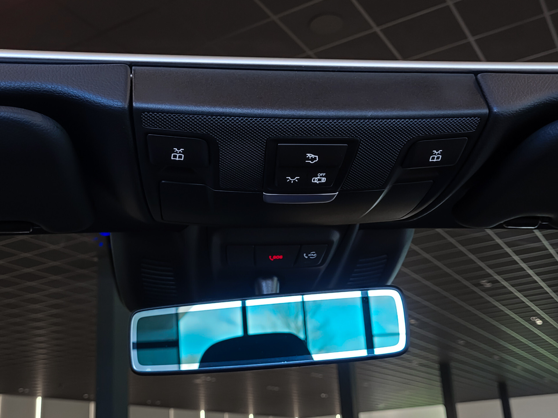 Mercedes-Benz E-Klasse Cabrio 350 AMG Night | Nappa | Rij-assistentie | Burmester | Widescreen | Mem | 20" | Dynamic Body Control Foto 36