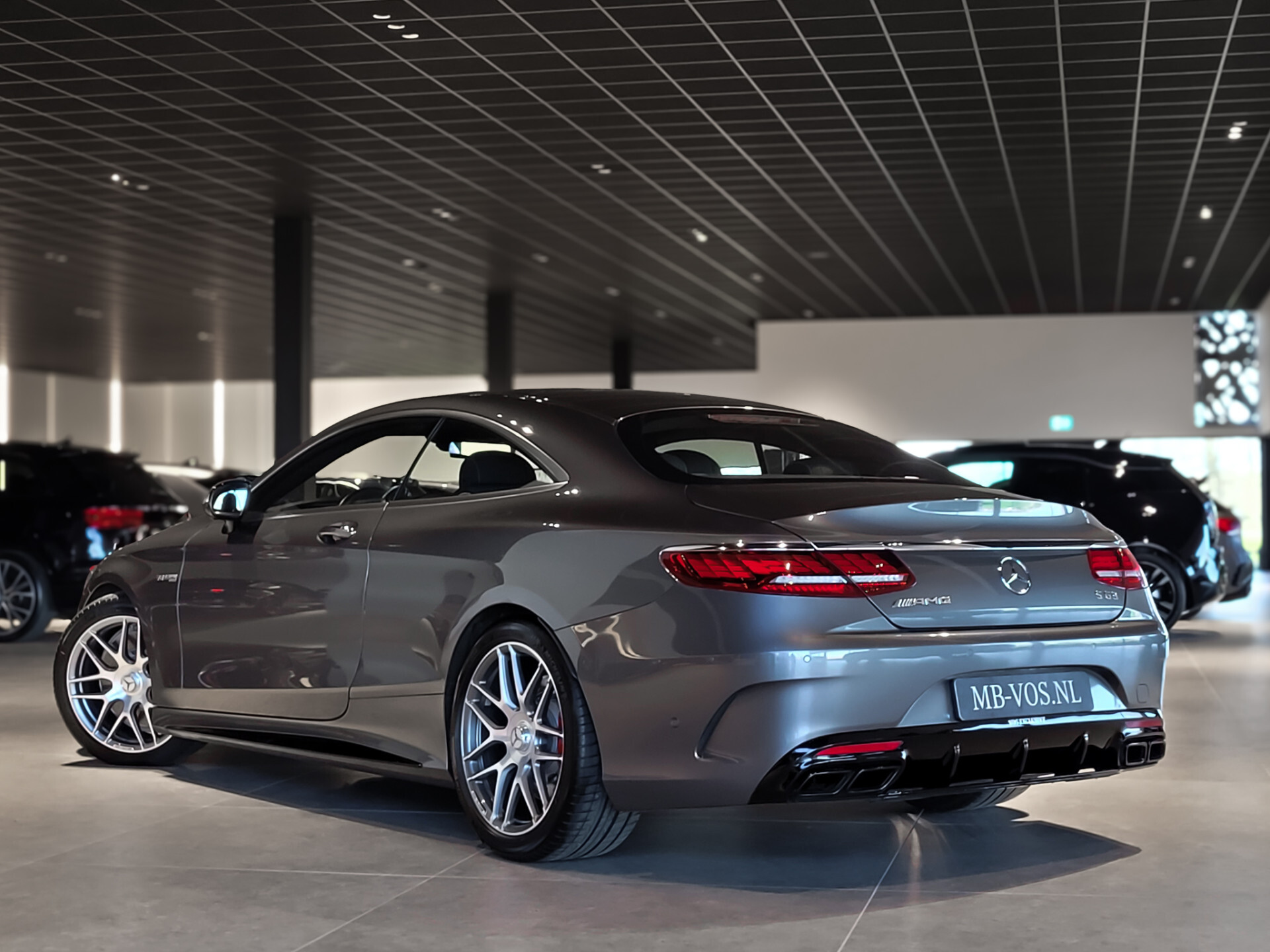 Mercedes-Benz S-Klasse Coupé 63 AMG 4M+ Carbon | Massage | Night | Rij-assistentie | HUD | Burmester | New Service Foto 2