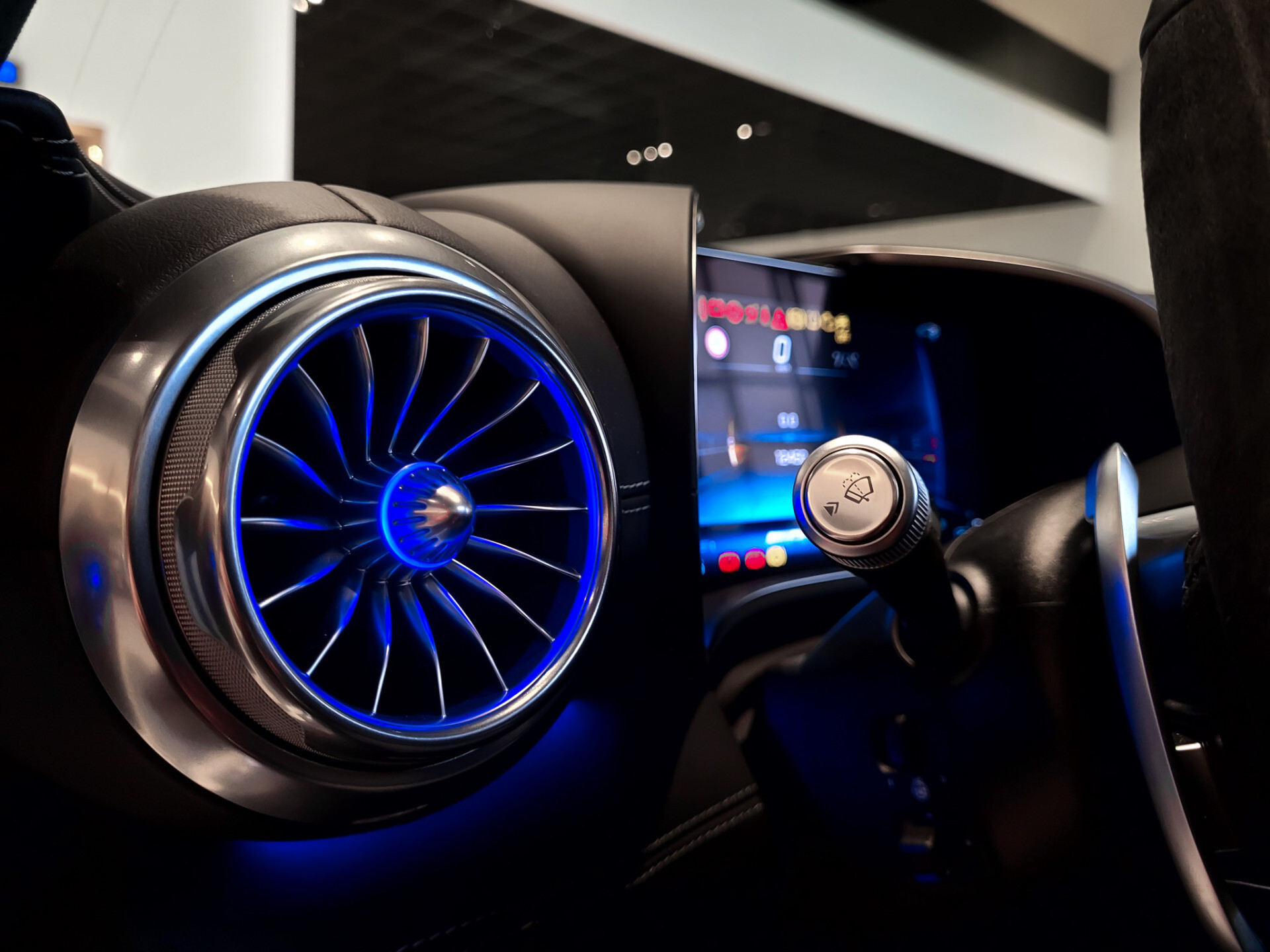 Mercedes-Benz SL-Klasse Roadster 63 4M+ Dynamic Plus | Achterasbesturing | Carbon | HUD | Night Foto 21