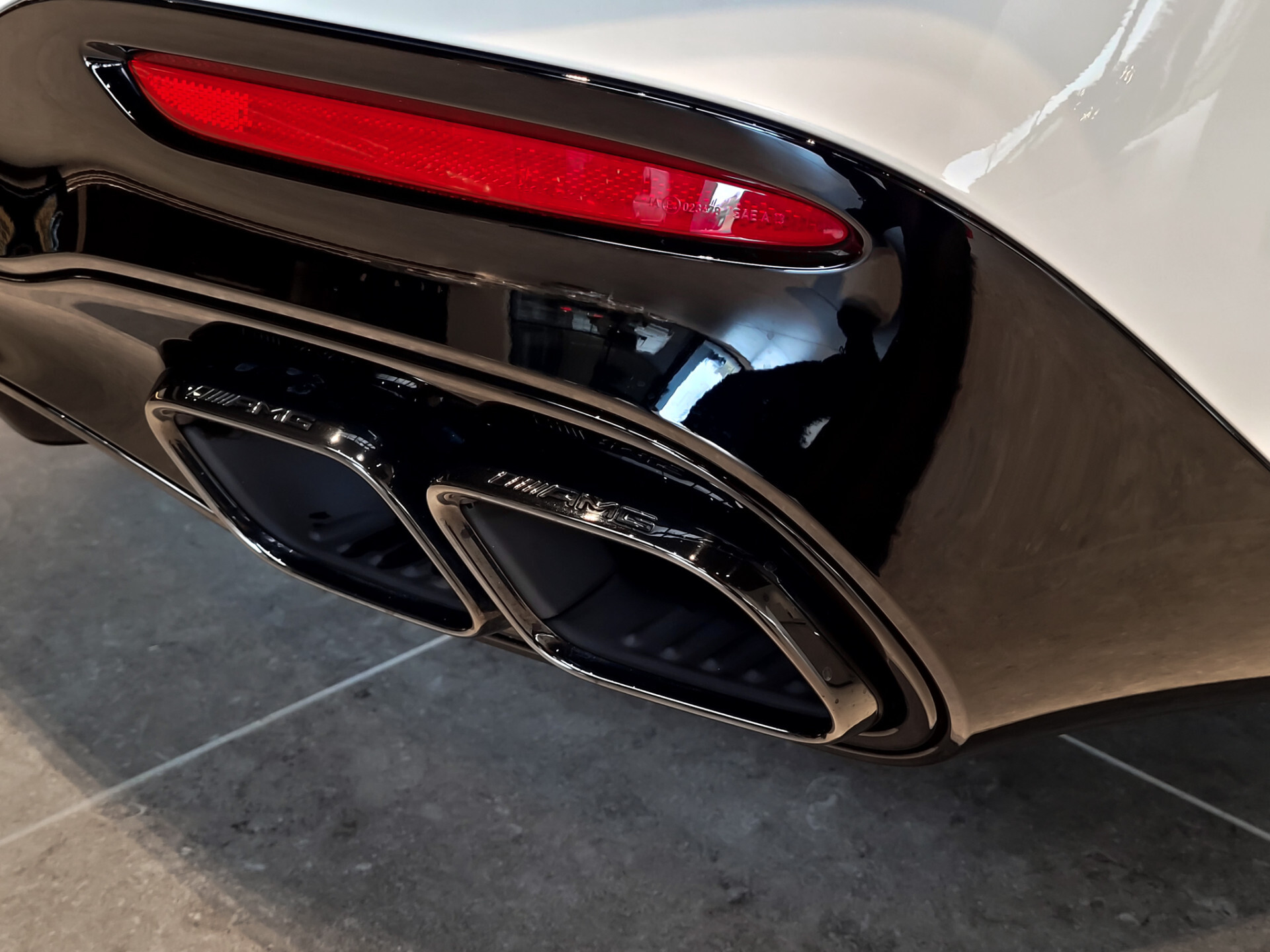 Mercedes-Benz SL-Klasse Roadster 63 4M+ Dynamic Plus | Achterasbesturing | Carbon | HUD | Night Foto 40