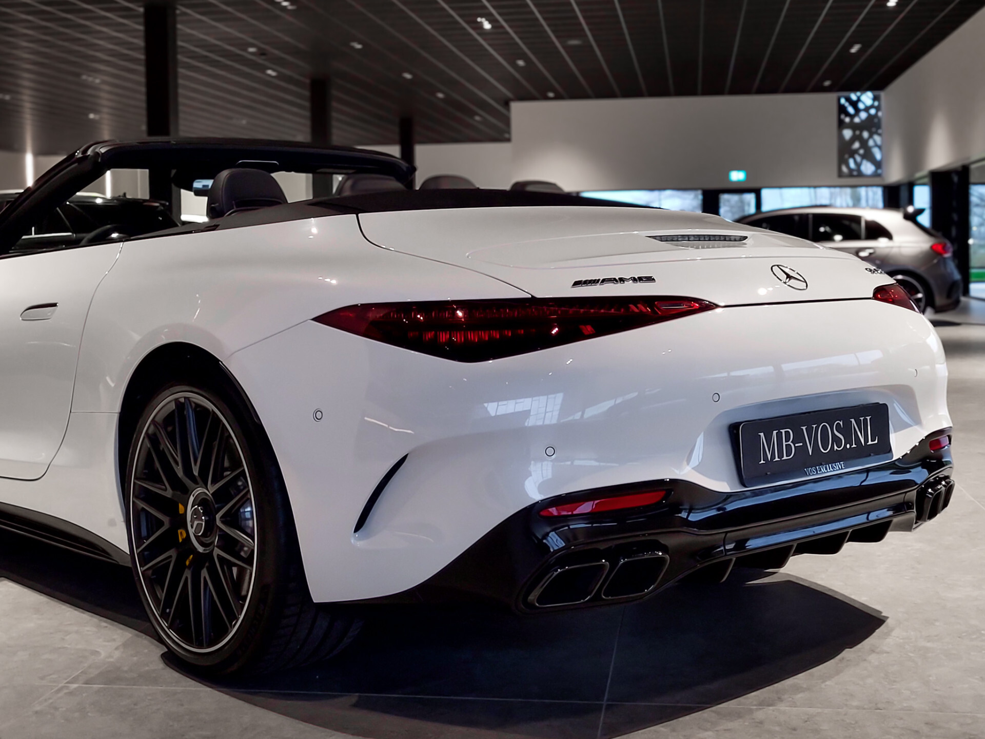 Mercedes-Benz SL-Klasse Roadster 63 4M+ Dynamic Plus | Achterasbesturing | Carbon | HUD | Night Foto 46