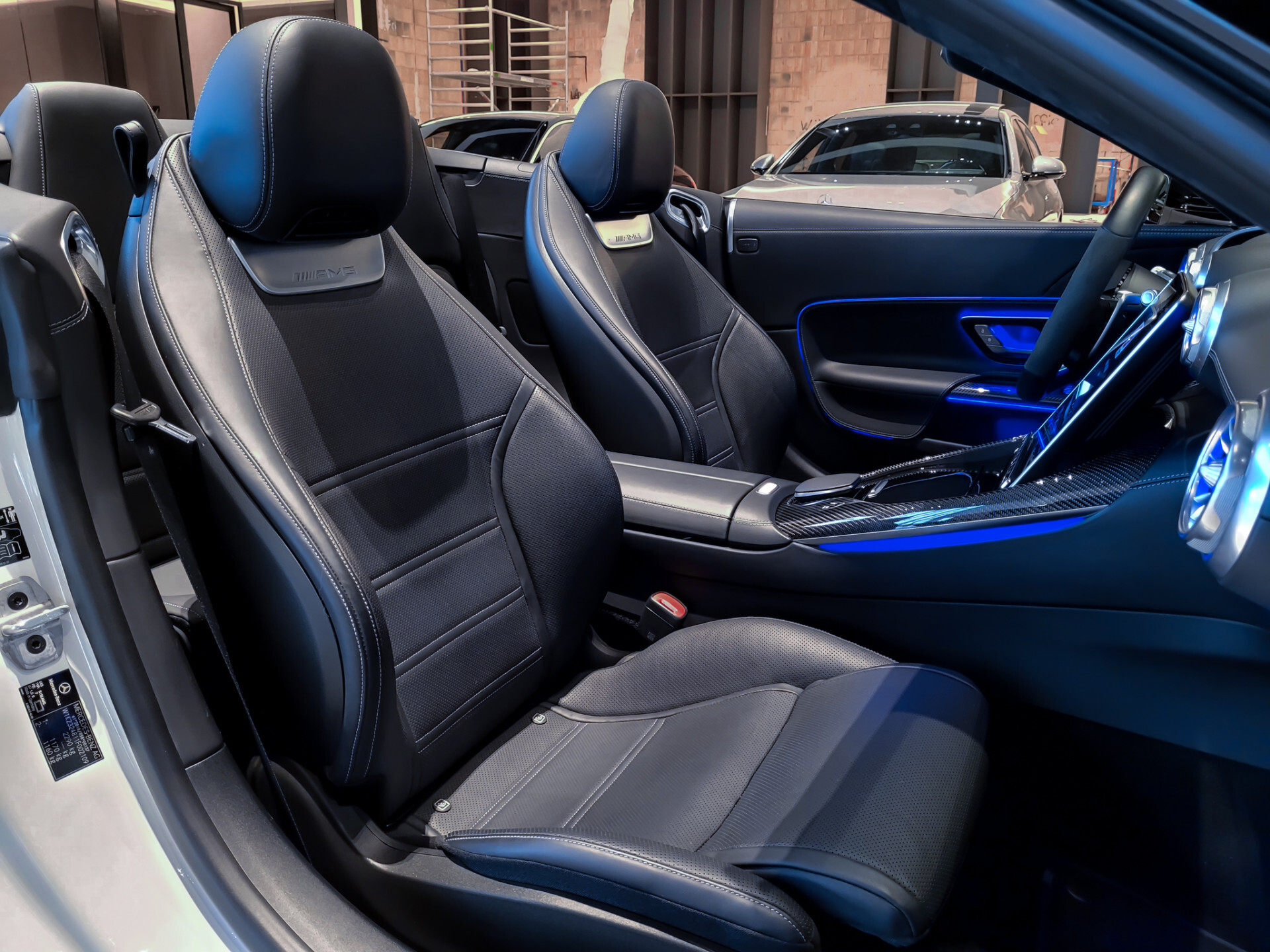 Mercedes-Benz SL-Klasse Roadster 63 4M+ Dynamic Plus | Achterasbesturing | Carbon | HUD | Night Foto 5