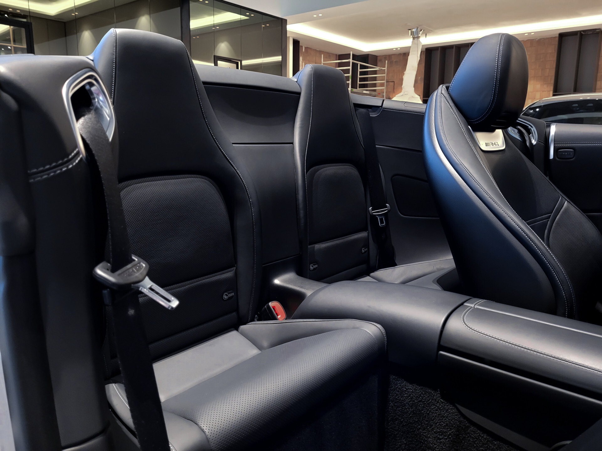 Mercedes-Benz SL-Klasse Roadster 63 4M+ Dynamic Plus | Achterasbesturing | Carbon | HUD | Night Foto 6