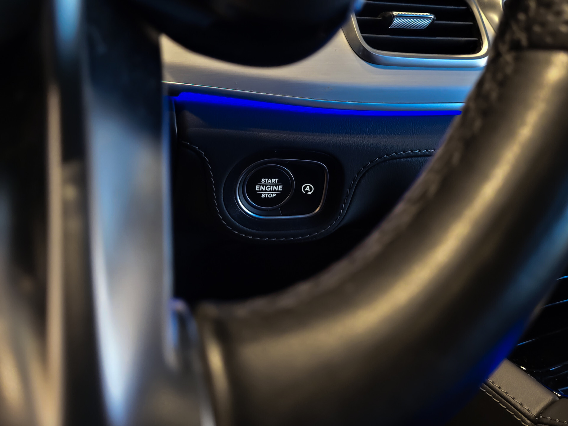 Mercedes-Benz GLE 63 S AMG 4M+ Ceramic Brakes | Drivers Pack | Performance uitlaat | Rij-Assistentie | Keyless-Go | HUD | Burmester Foto 21