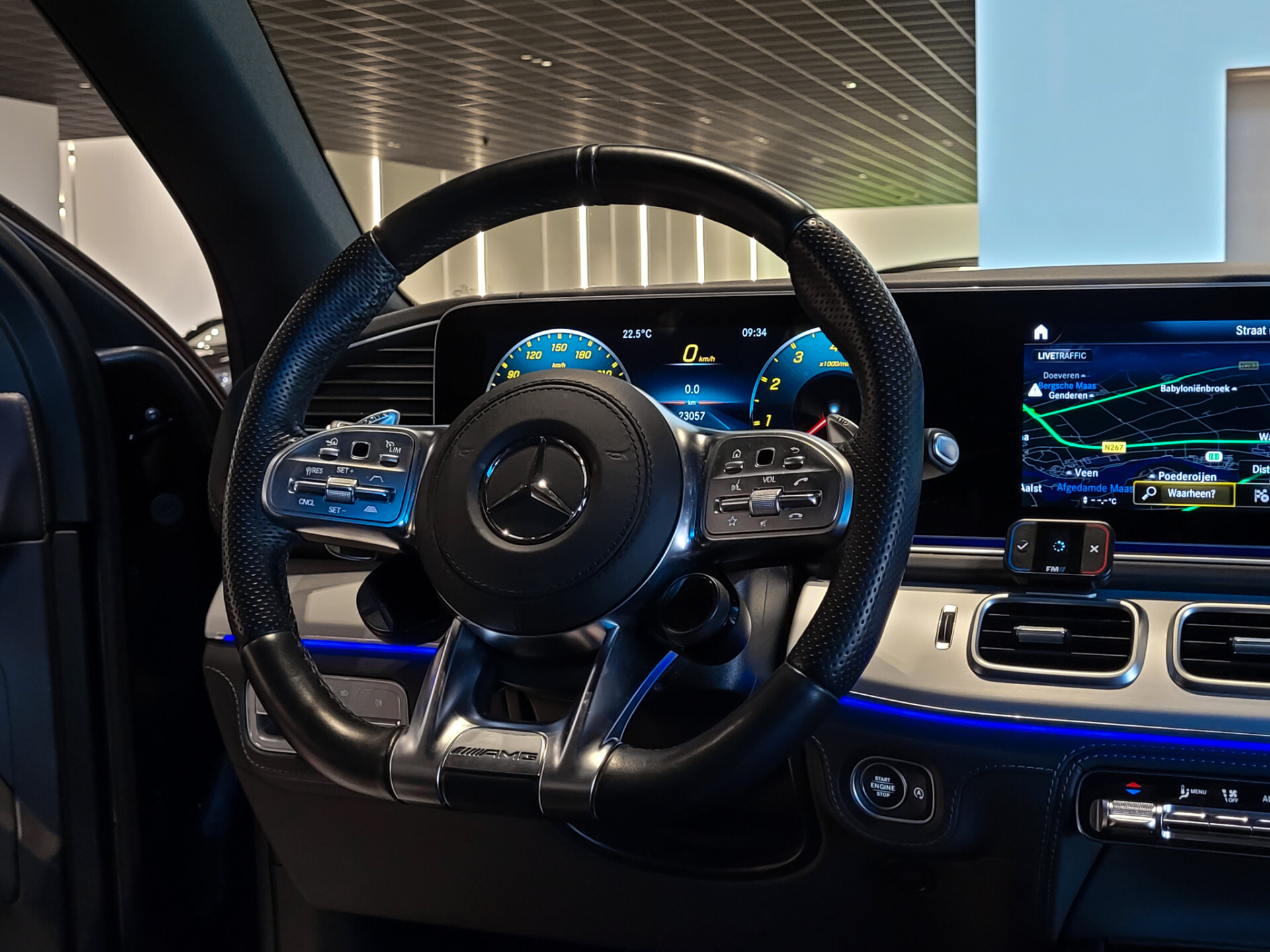 Mercedes-Benz GLE 63 S AMG 4M+ Ceramic Brakes | Drivers Pack | Performance uitlaat | Rij-Assistentie | Keyless-Go | HUD | Burmester Foto 35