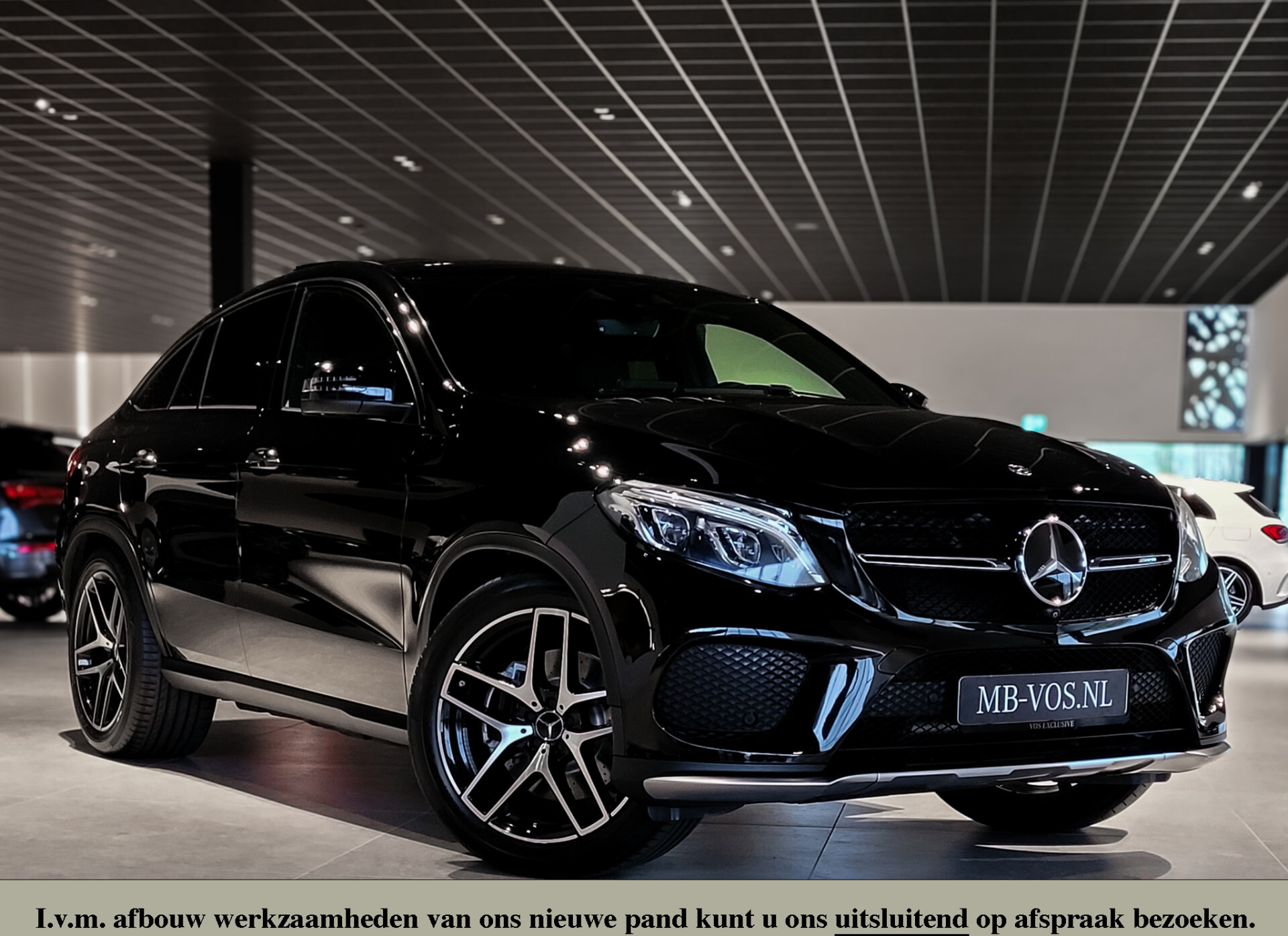 Mercedes-Benz GLE Coupé 43 AMG 4-M Panorama | Keyless | Distronic | Massage | 360 | Trekhaak Aut9 Foto 1