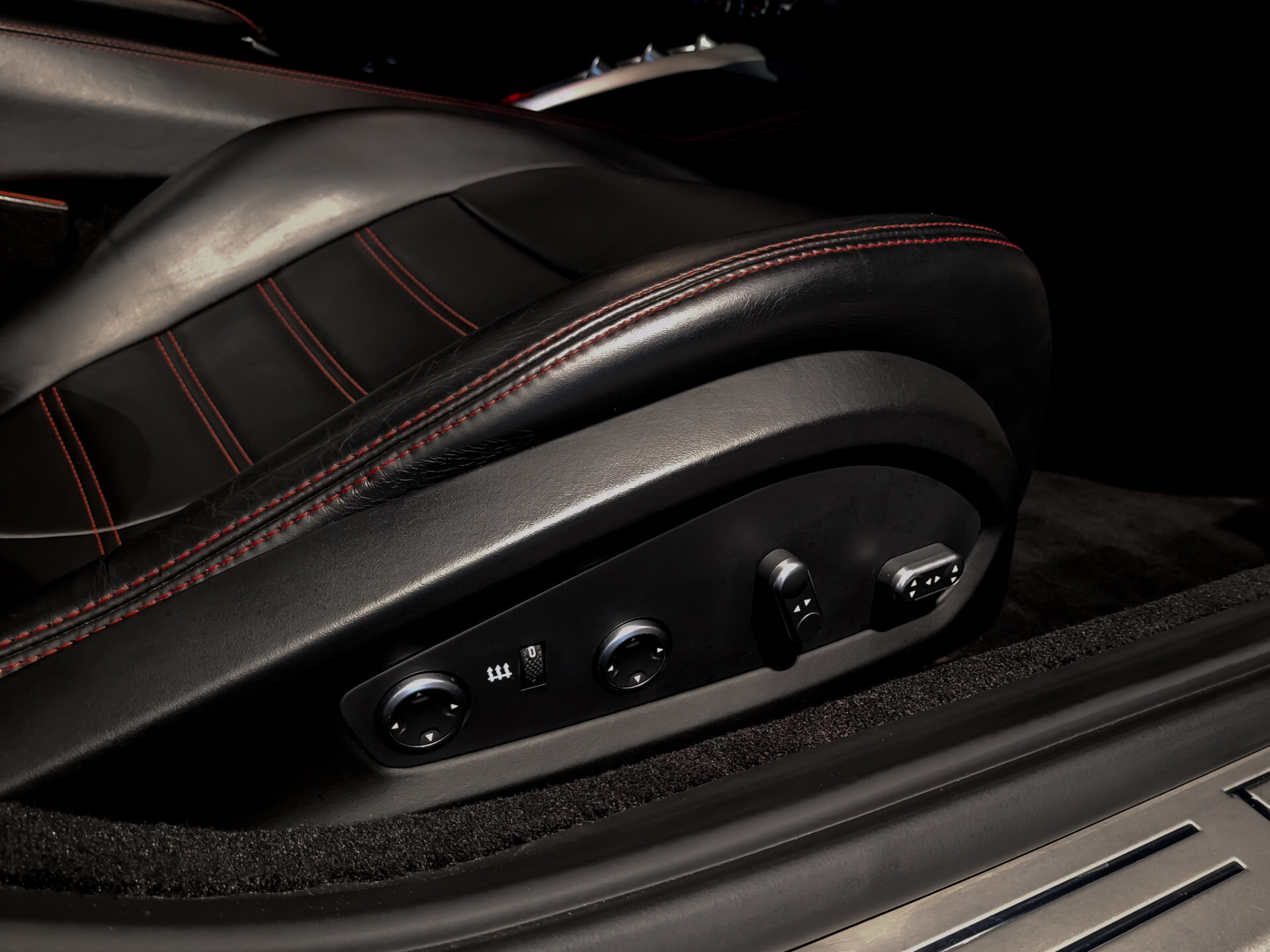 Ferrari California 3.9 T HELE Foto 24