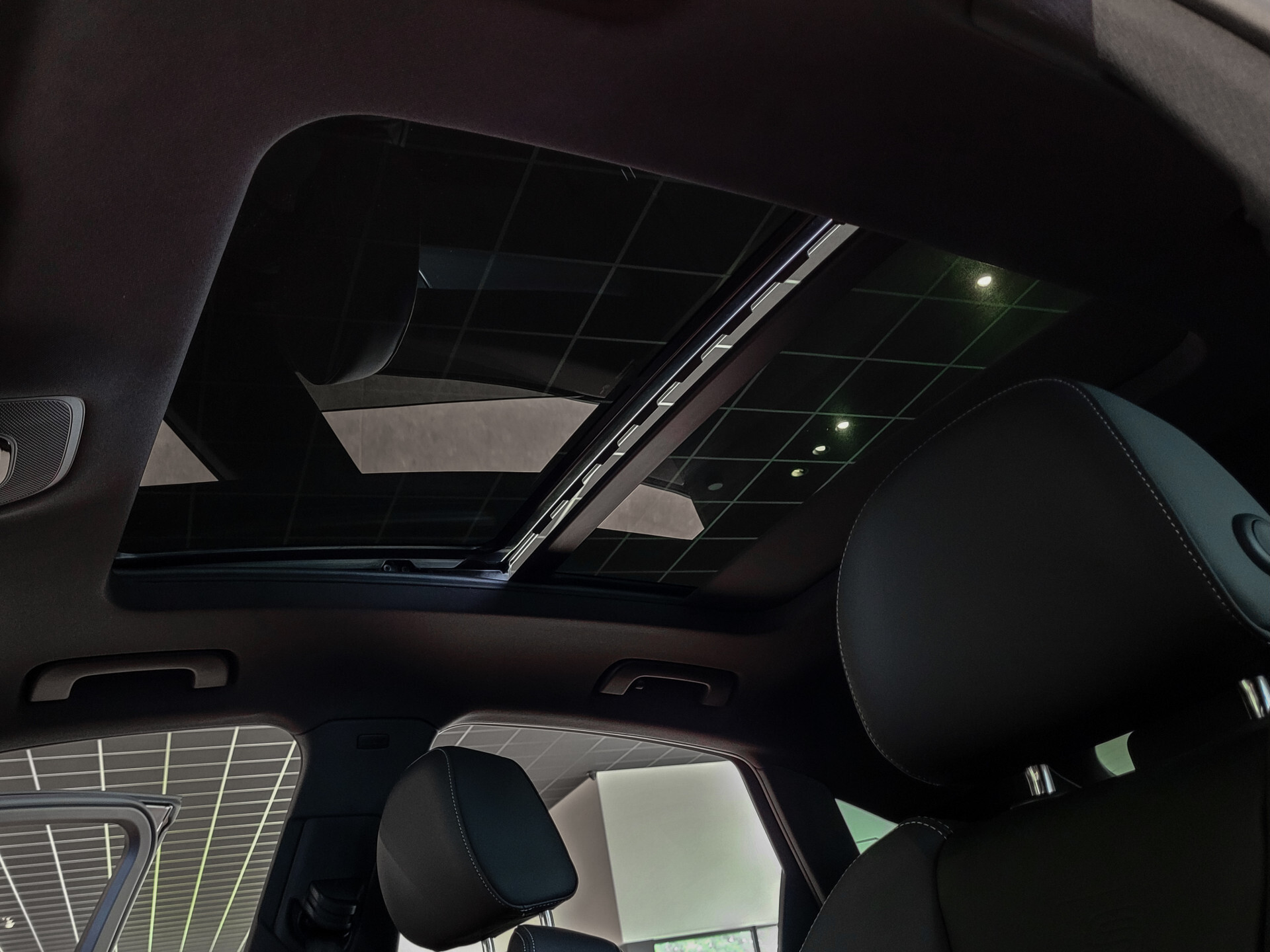 Audi Q5 Sportback 55 TFSI e Quattro S edition Luchtvering | Panorama | Keyless | Nappa | Trekhaak | Nieuwprijs €103268 Foto 36