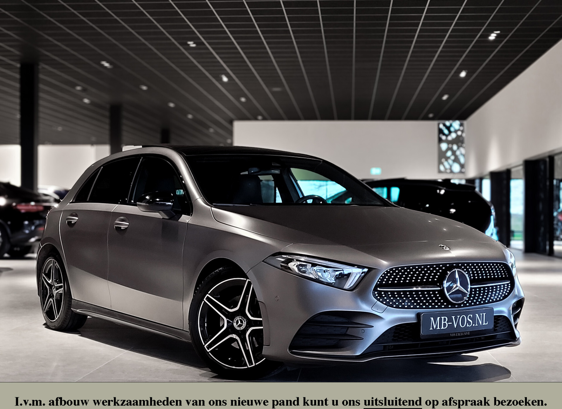 Mercedes-Benz A-Klasse 180 d AMG Night | Panorama | MBUX | Trekhaak | LED | Verw-stoelen | New Service Foto 1