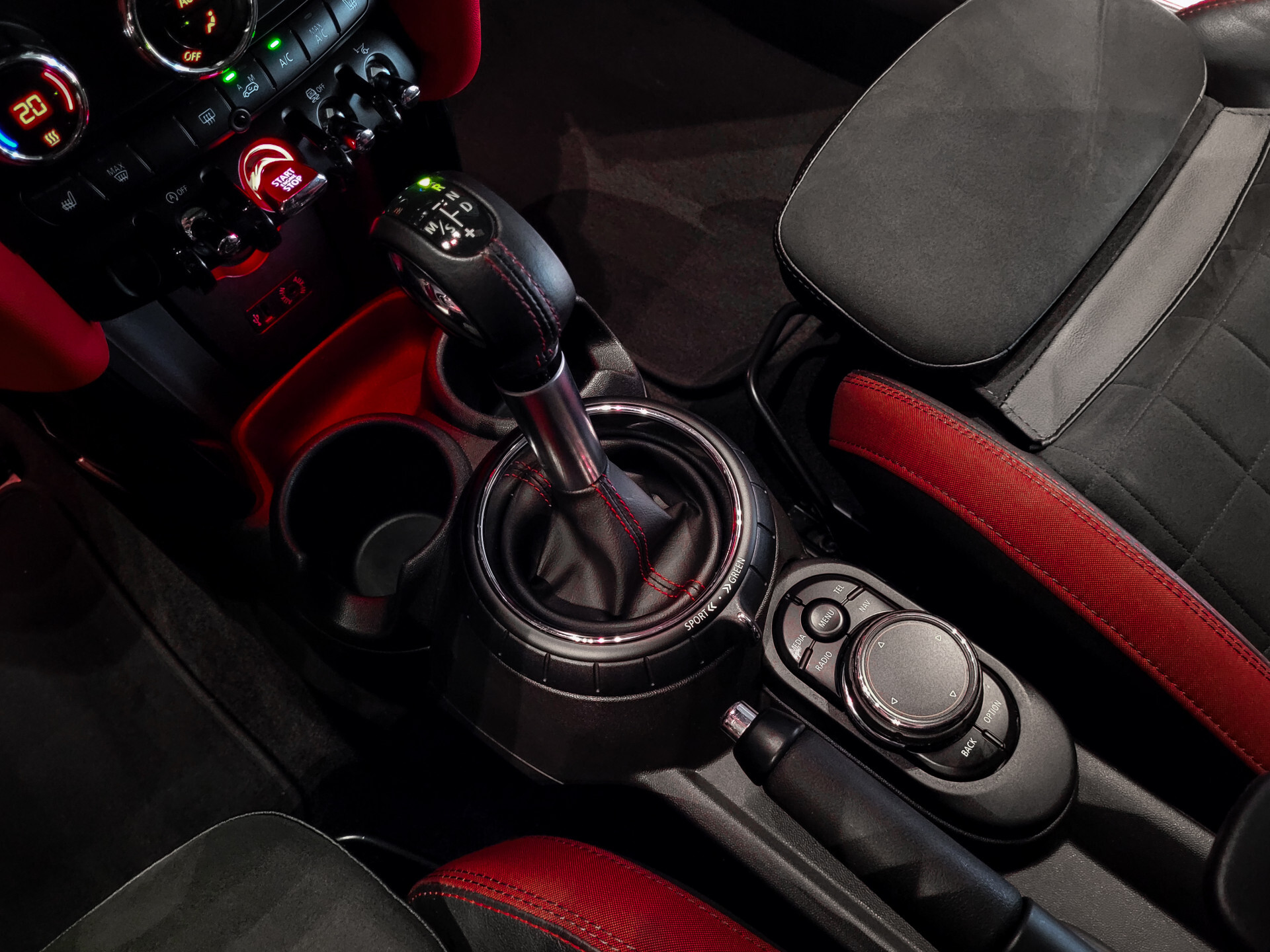 MINI Mini 2.0 John Cooper Works Chili Panorama | Camera | Harman-Kardon | Professional Navi Foto 17