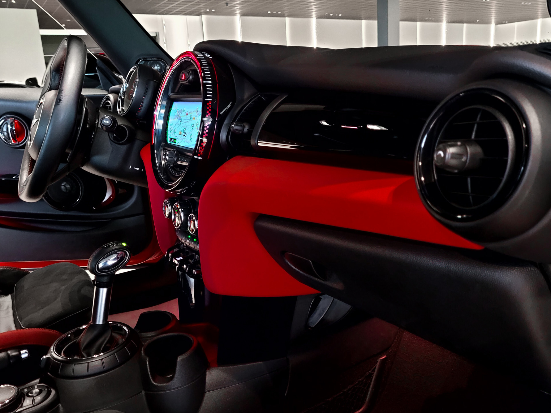 MINI Mini 2.0 John Cooper Works Chili Panorama | Camera | Harman-Kardon | Professional Navi Foto 25