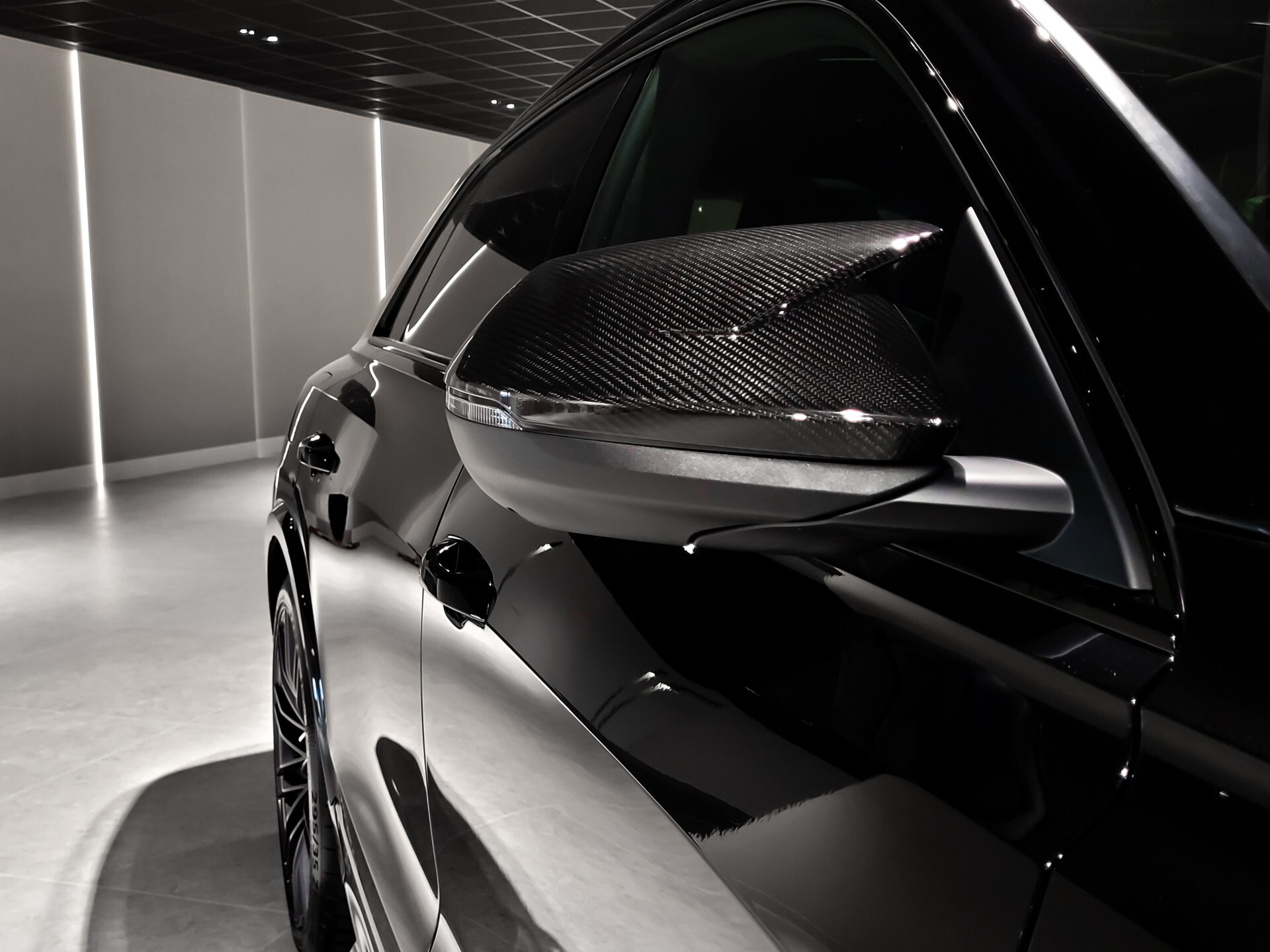 Audi Q8 4.0 TFSI RS Q8 R ABT 1 of 125 Carbon | FULL OPTIONS Foto 18