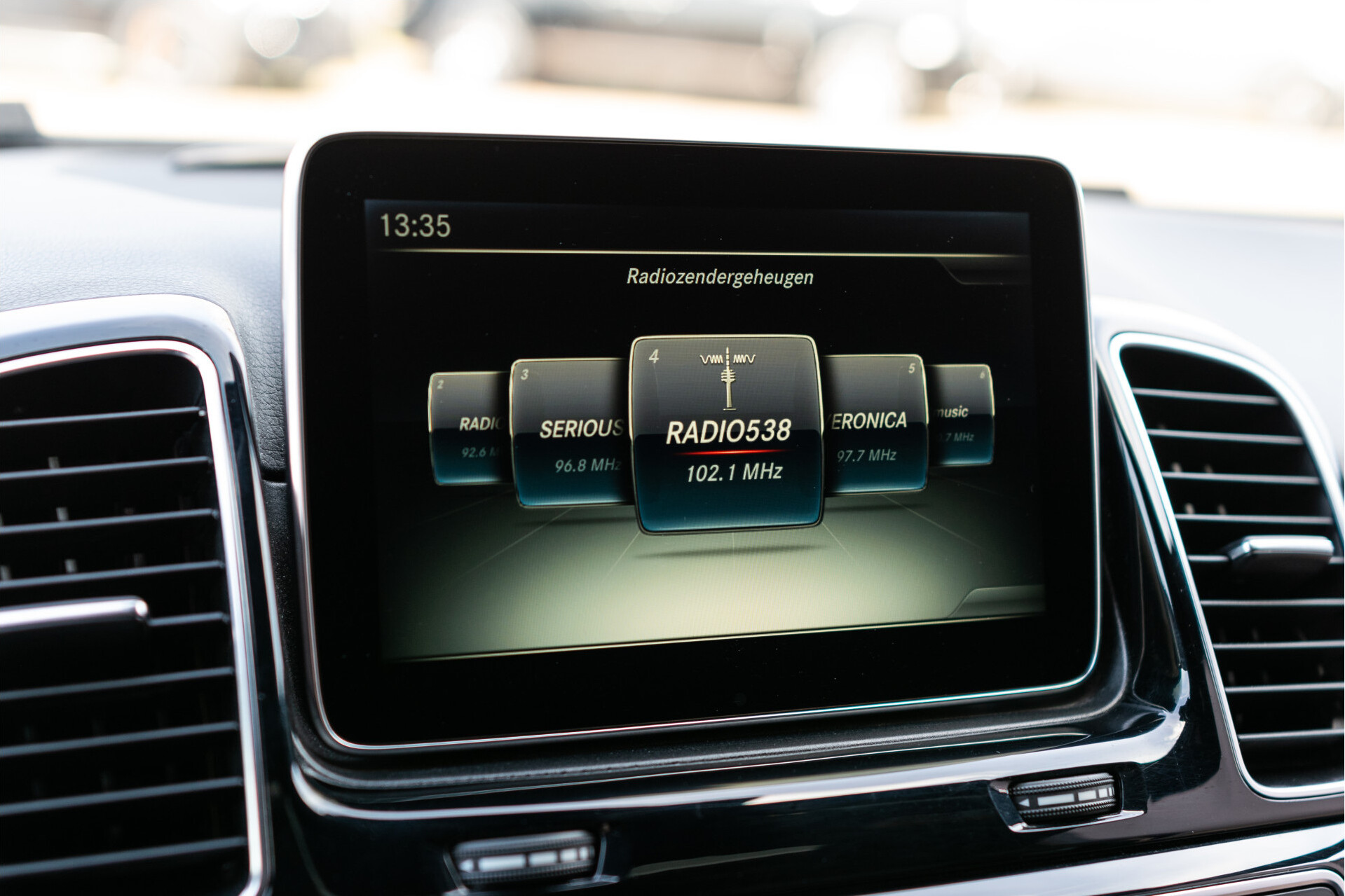 Mercedes-Benz GLE 500e 4-M AMG Rij-assistentie | Keyless | Softclose | Trekhaak | Mem | Harman-Kardon Aut7 Foto 9