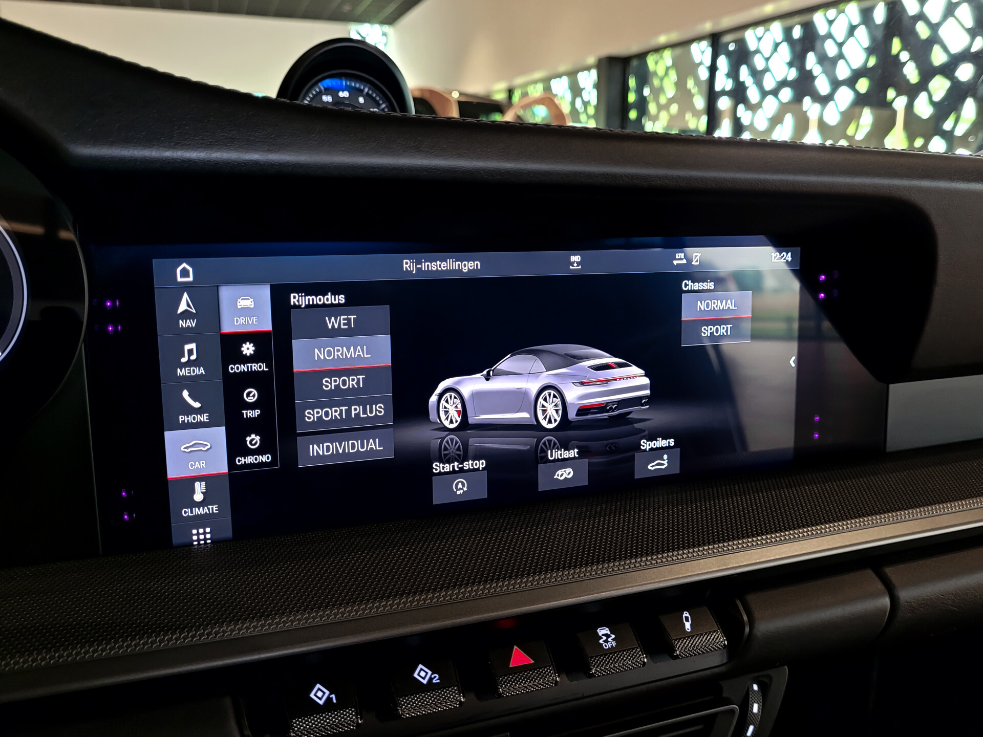 Porsche 911 Cabrio 3.0 Carrera 4 S Sport Design nieuwstaat Foto 12