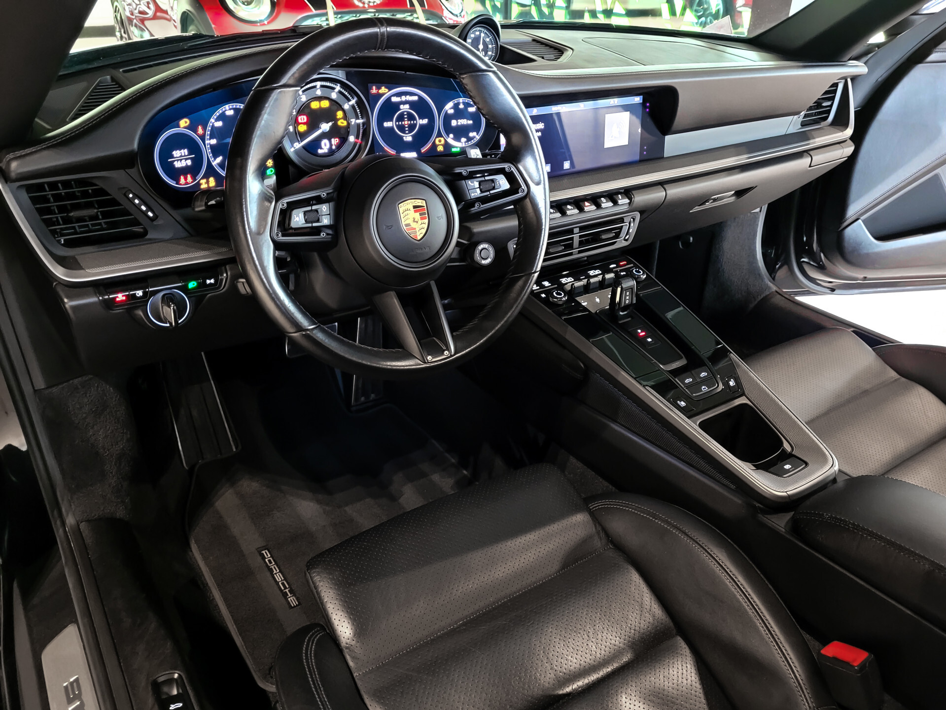 Porsche 911 Cabrio 3.0 Carrera 4 S Sport Design nieuwstaat Foto 13