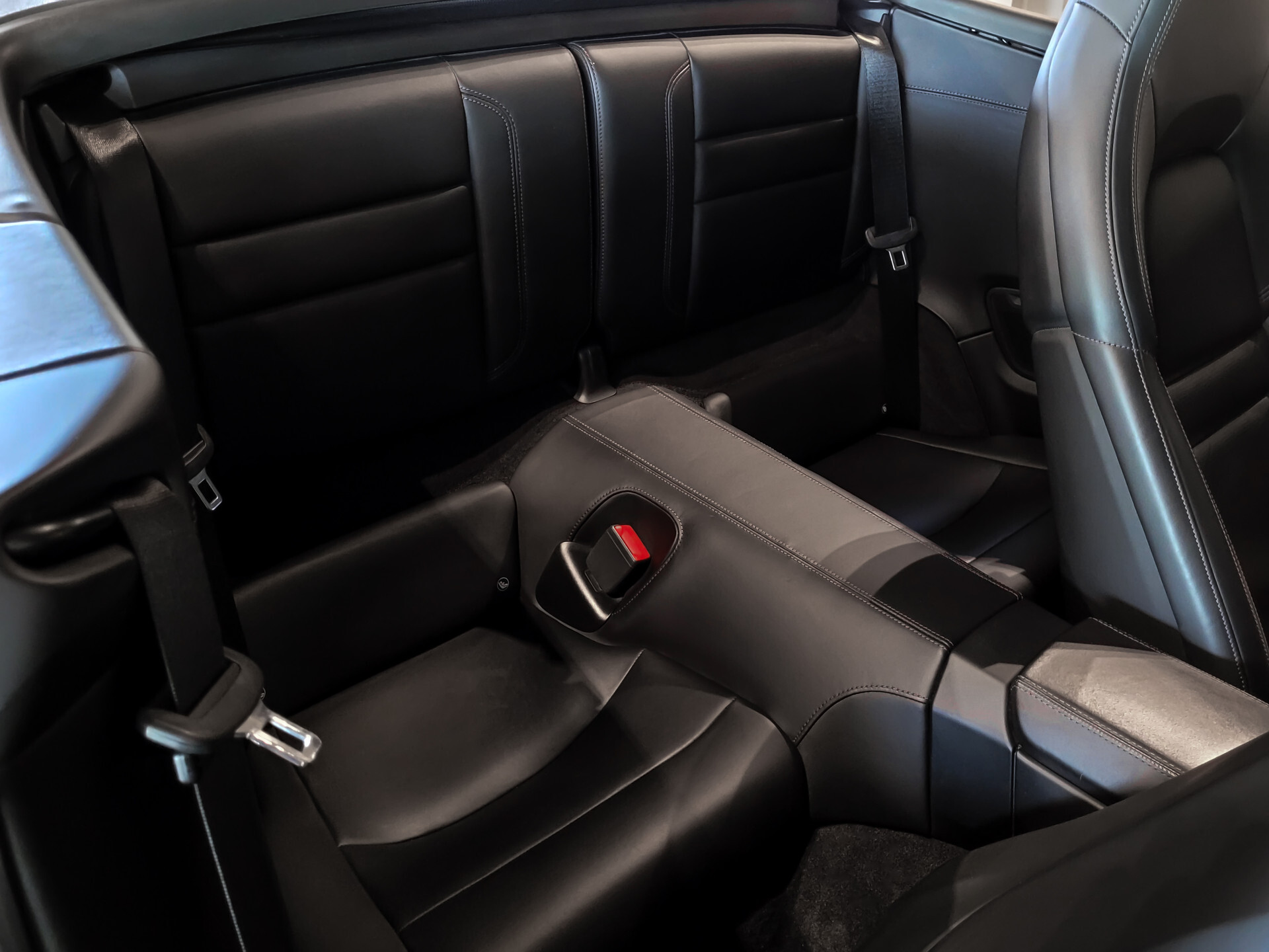 Porsche 911 Cabrio 3.0 Carrera 4 S Sport Design nieuwstaat Foto 7