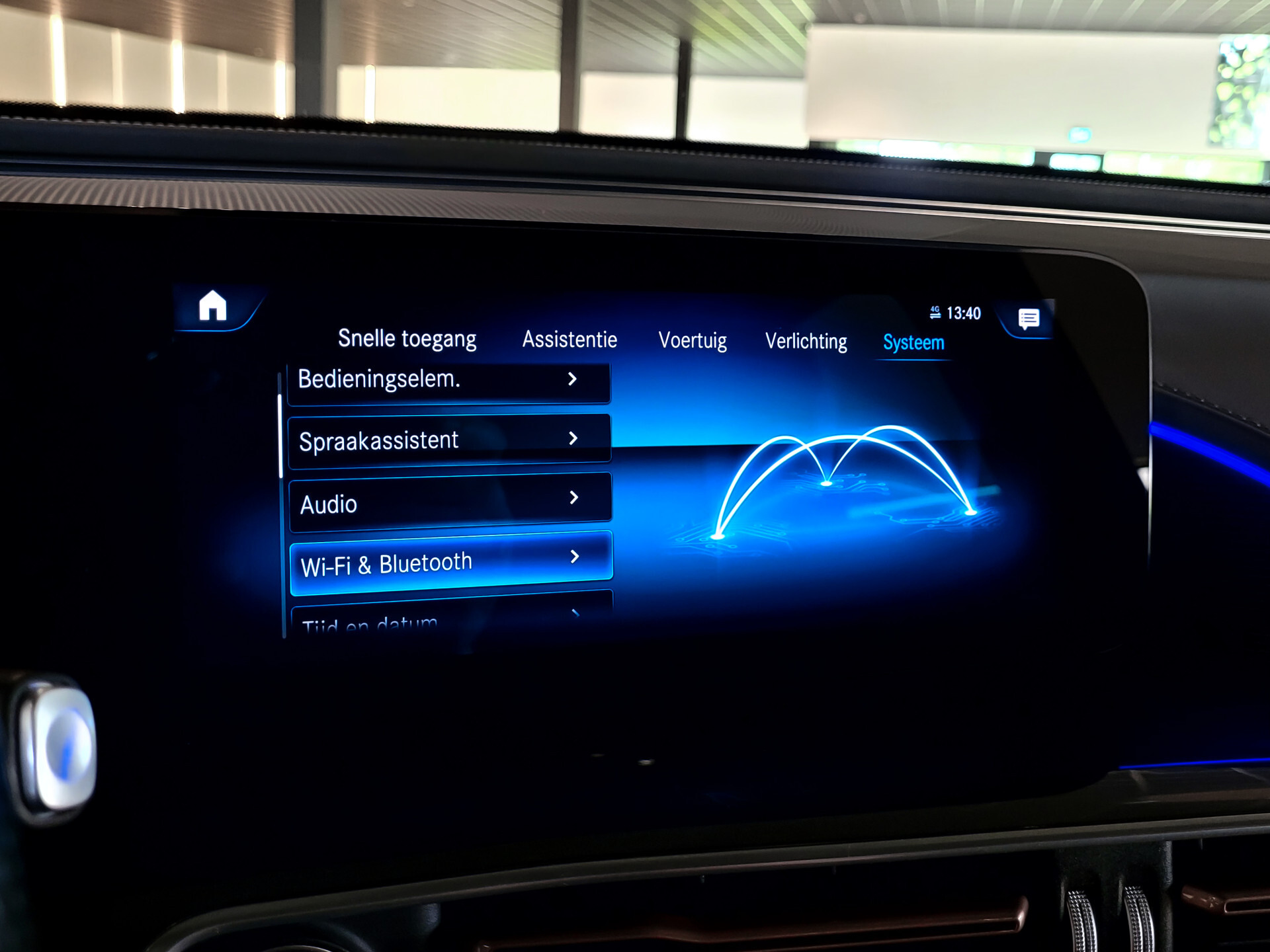 Mercedes-Benz EQC 400 4-M 80 kWh Schuif/kanteldak | MBUX | 360 camera | Soundsystem | MULTIBEAM LED | DAB Foto 24