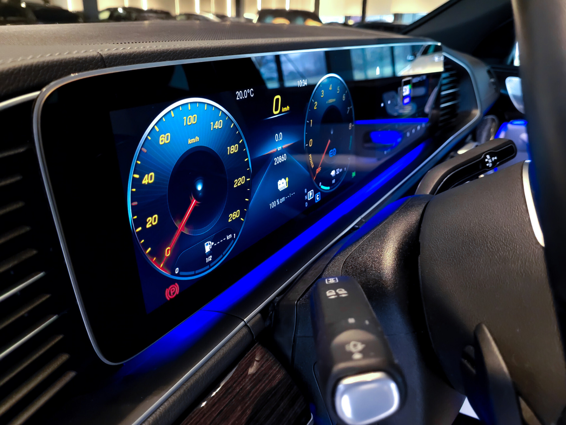 Mercedes-Benz GLE Coupé 350 e 4-M AMG Luchtvering | 22" | Panorama | Stoelkoeling | Mem | Burmester | Keyless | Distronic | Treeplanken | Panamericana Foto 28