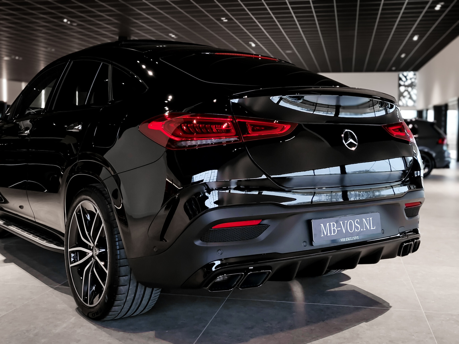 Mercedes-Benz GLE Coupé 350 e 4-M AMG Luchtvering | 22" | Panorama | Stoelkoeling | Mem | Burmester | Keyless | Distronic | Treeplanken | Panamericana Foto 42