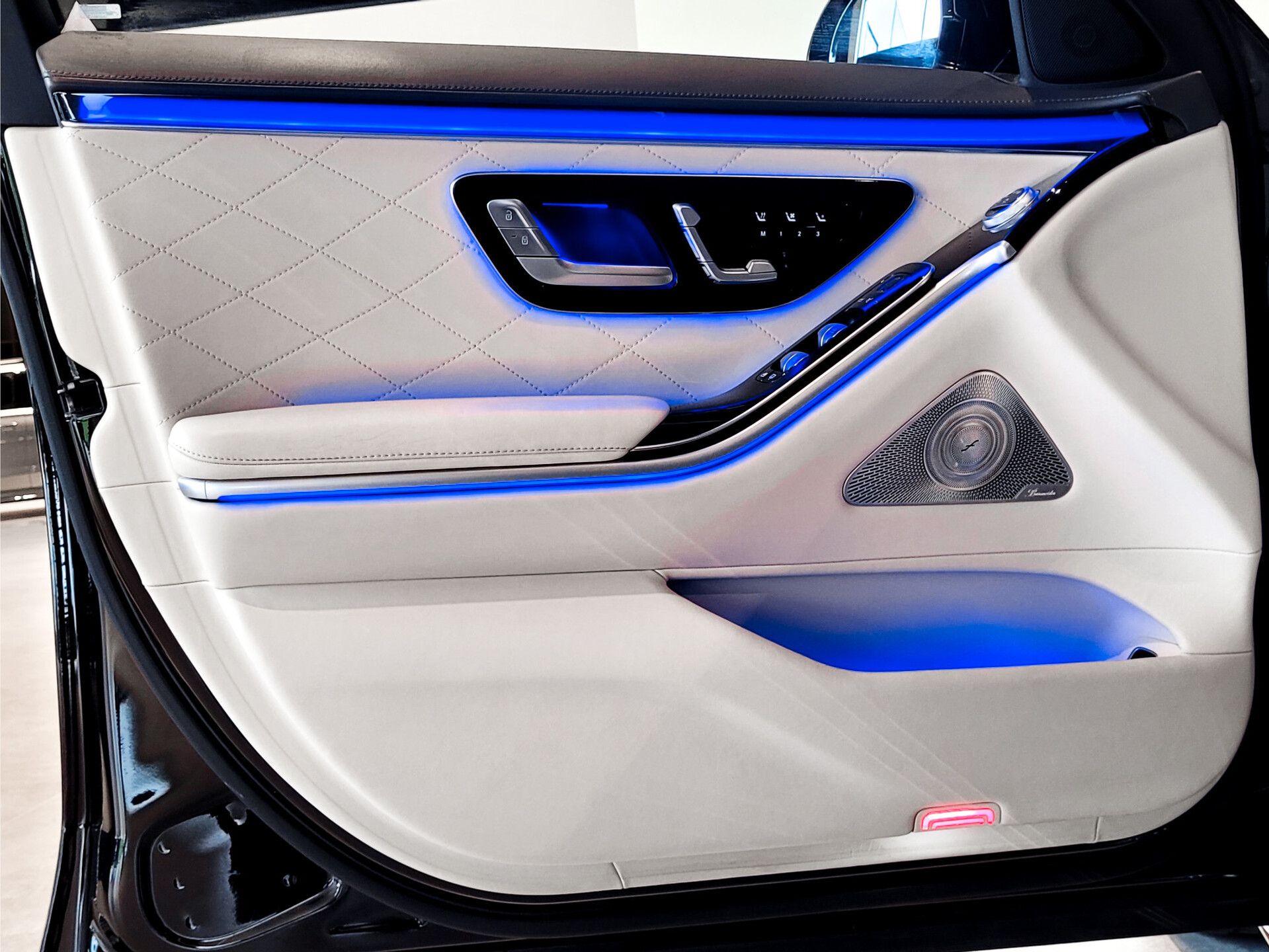 Mercedes-Benz S-Klasse 350d Lang AMG Line Exclusive Entertainment | Massage Aut9 Foto 12