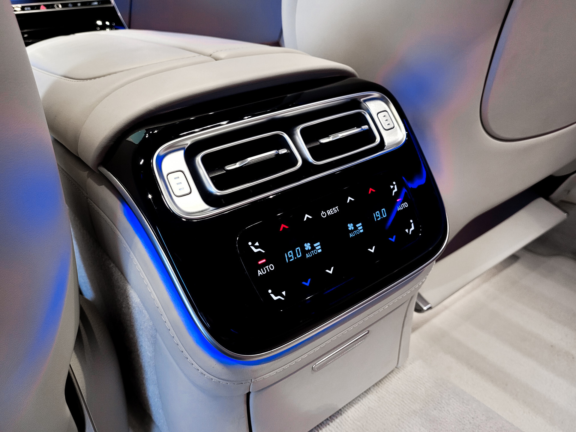 Mercedes-Benz S-Klasse 350d Lang AMG Line Exclusive Entertainment | Massage Aut9 Foto 38