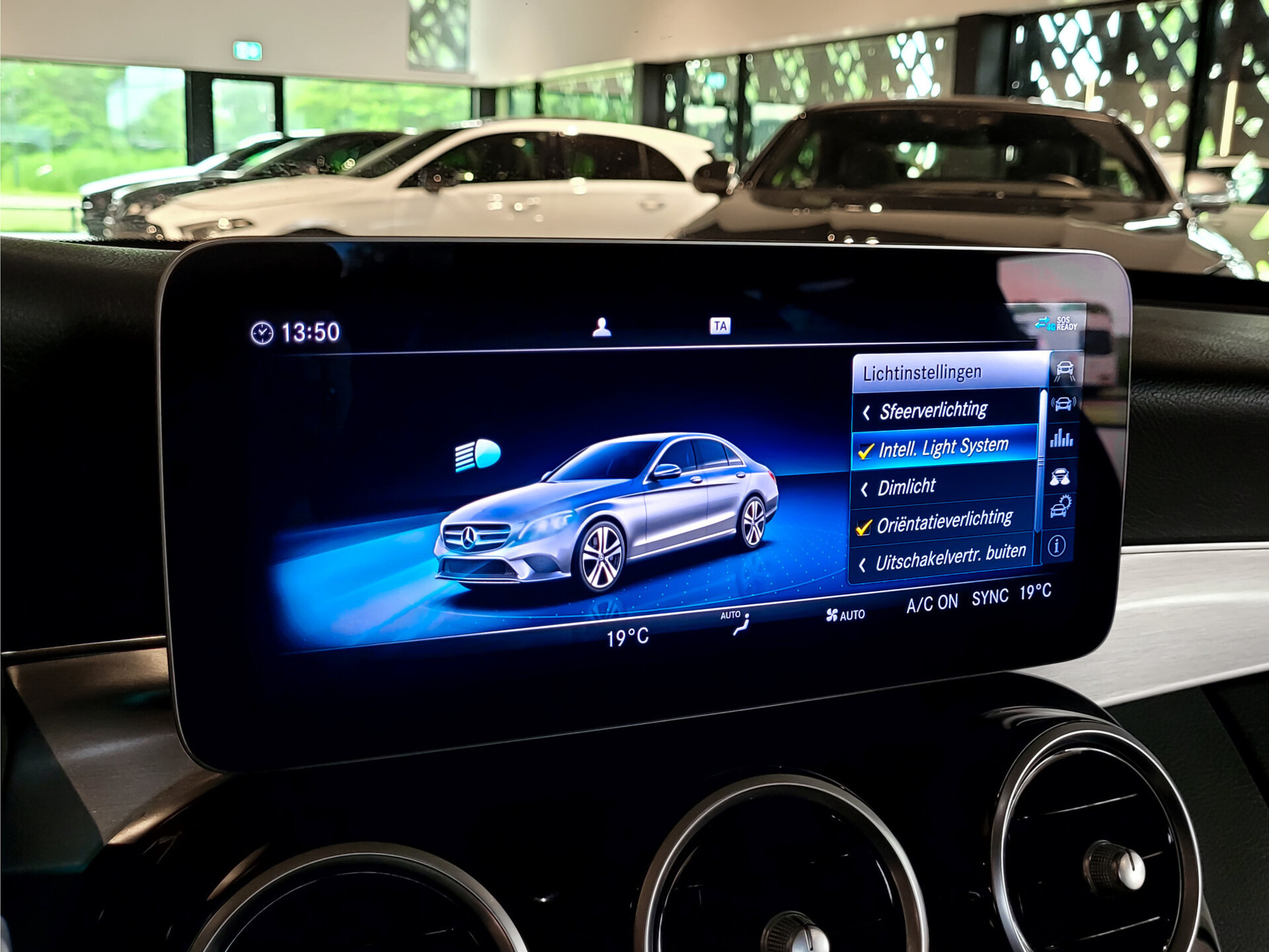 Mercedes-Benz C-Klasse 220 d Avantgarde Facelift | Schuifdak | Multibeam | Trekhaak | Smartphone | Aut9 Foto 21